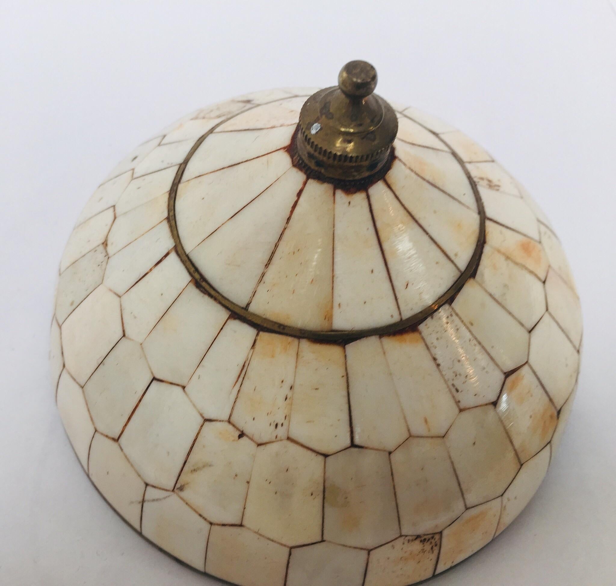 Hand-Carved Moroccan Decorative Trinket Lidded Box Inlaid with Bone and Brass