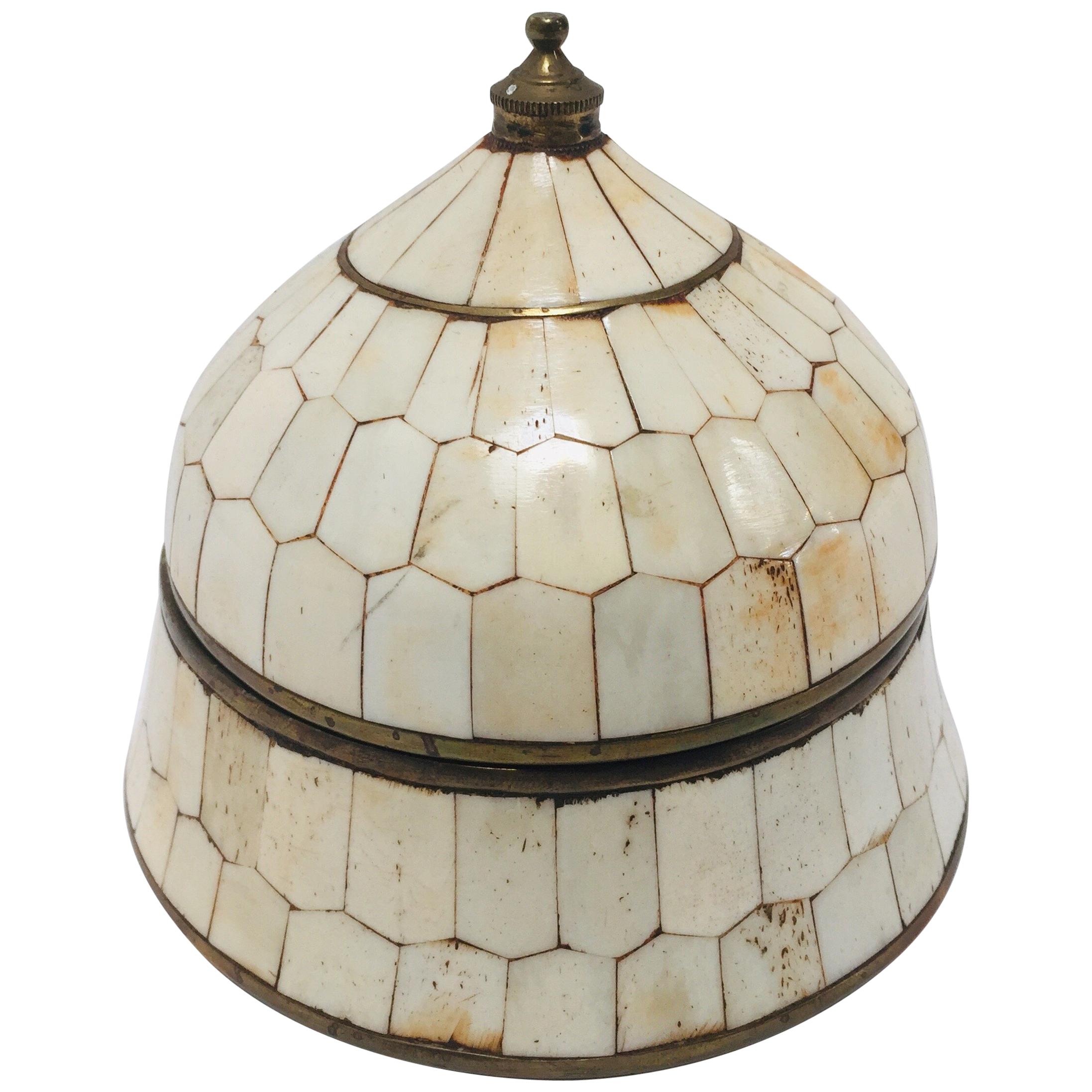 Moroccan Decorative Trinket Lidded Box Inlaid with Bone and Brass