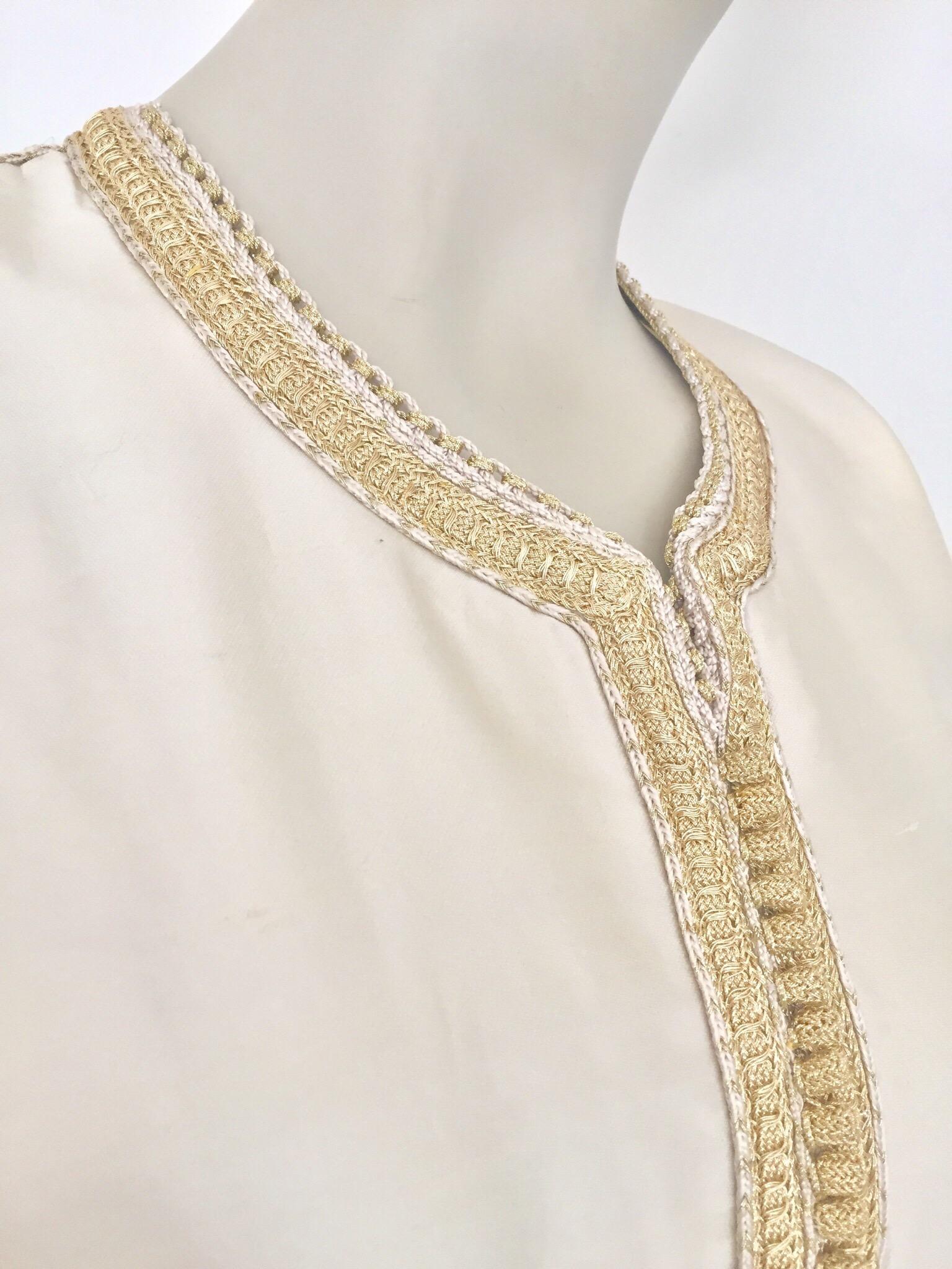 Moroccan Elegant Luxury Dupiono Silk Caftan Gown Maxi Dress For Sale 1