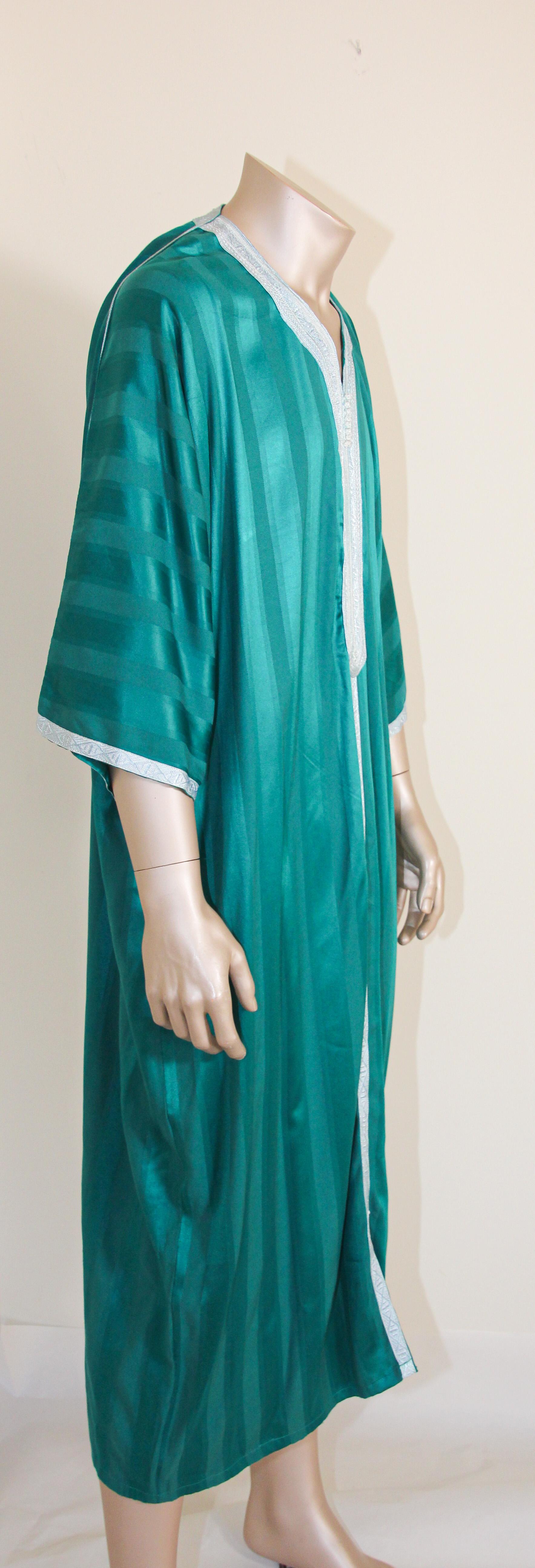 Fabric Moroccan Vintage Gentleman Emerald Green Caftan For Sale