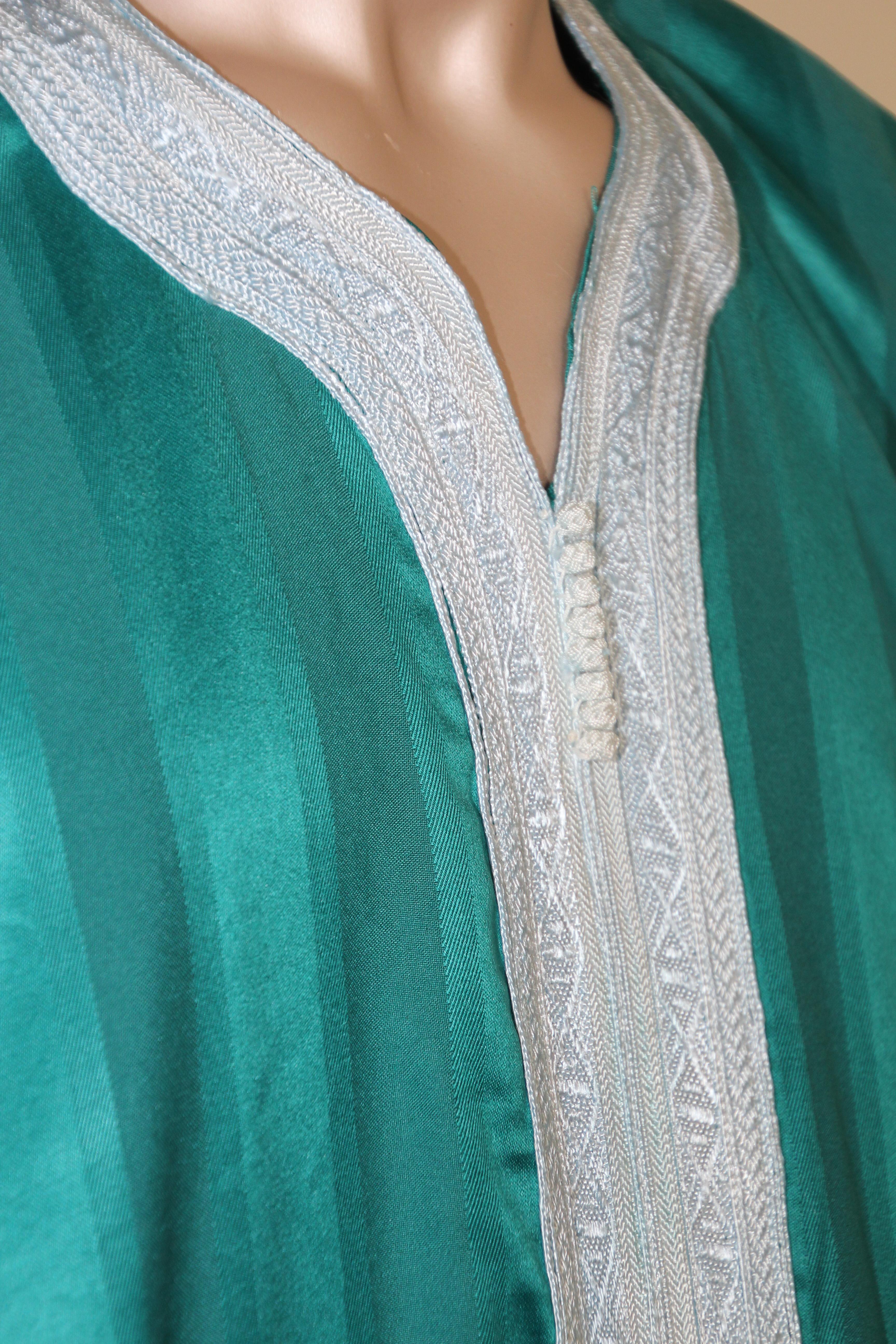 Moroccan Vintage Gentleman Emerald Green Caftan For Sale 2