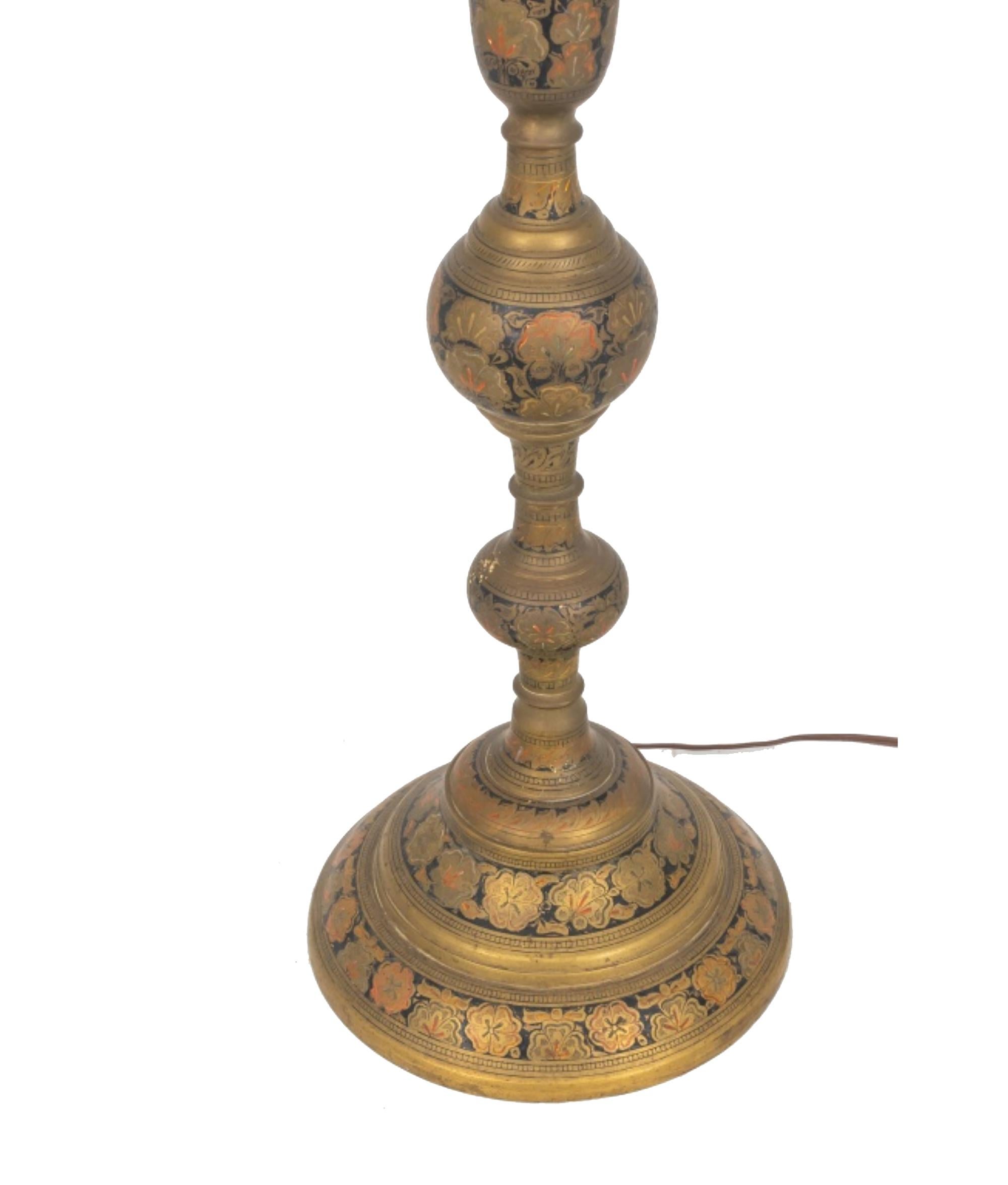 Moroccan Engraved Brass Floor Lamp In Good Condition For Sale In New York, NY