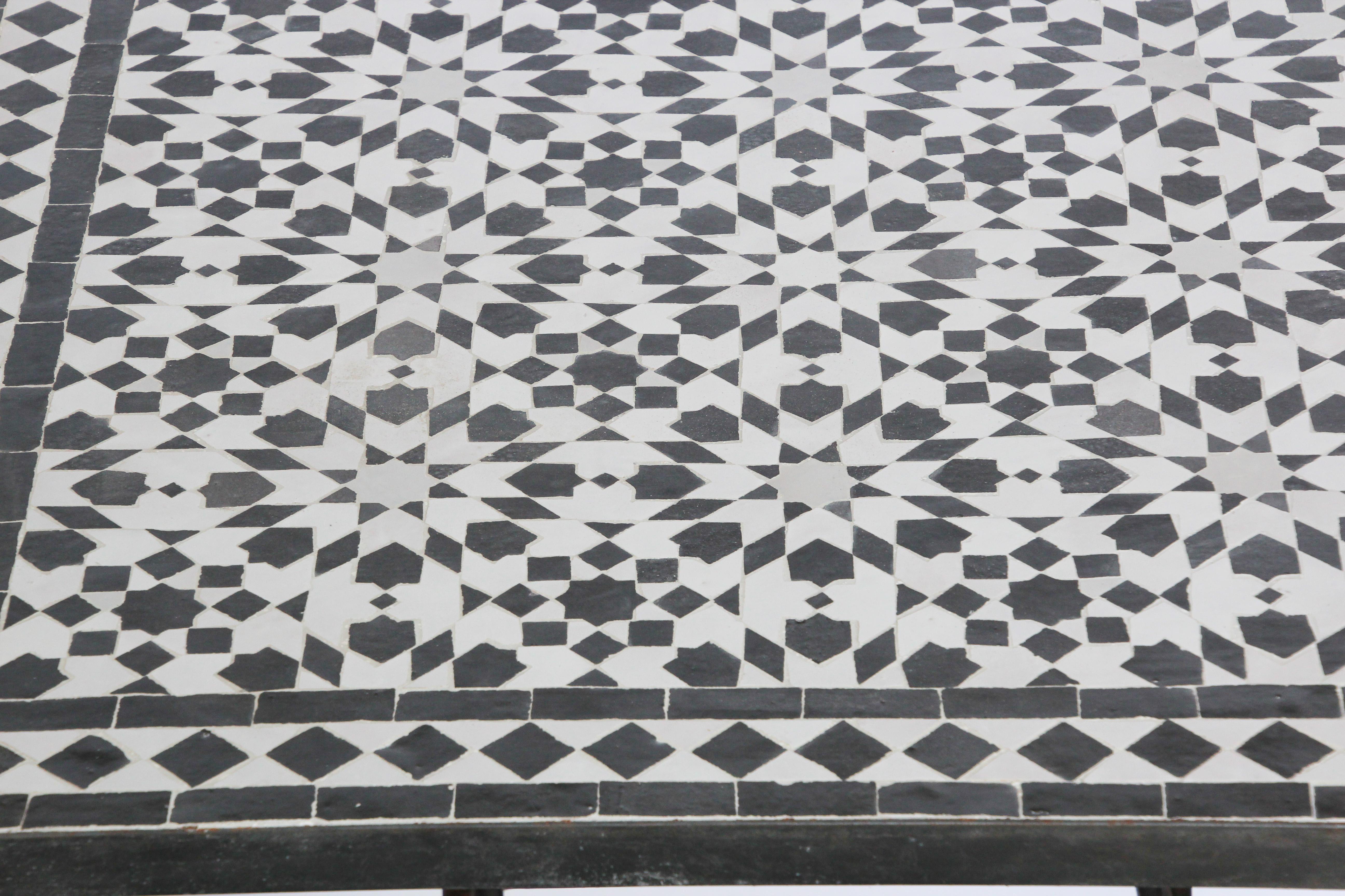 Moroccan Fez Mosaic Table in Black and White Tiles For Sale 1