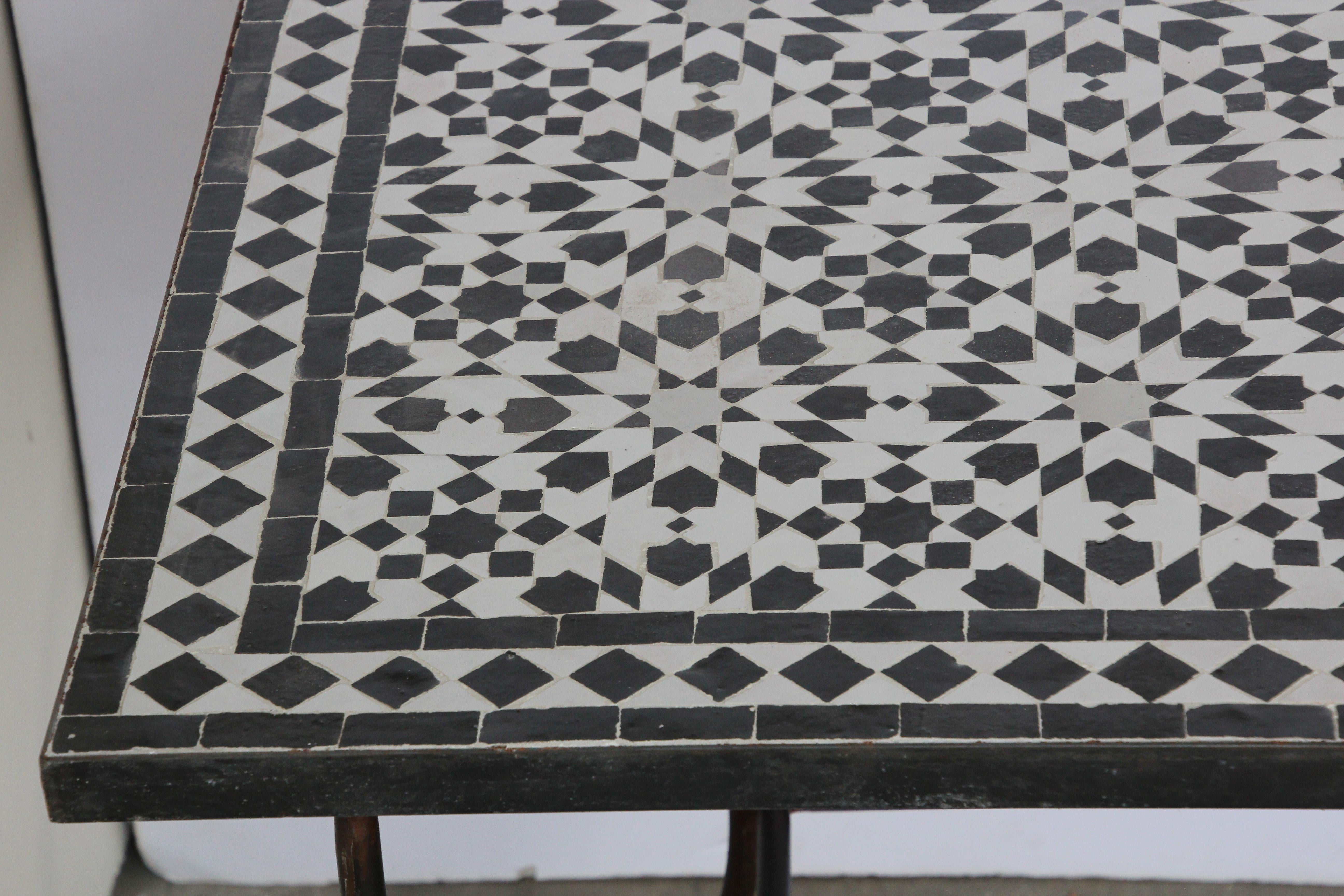 Moroccan Fez Mosaic Table in Black and White Tiles For Sale 2