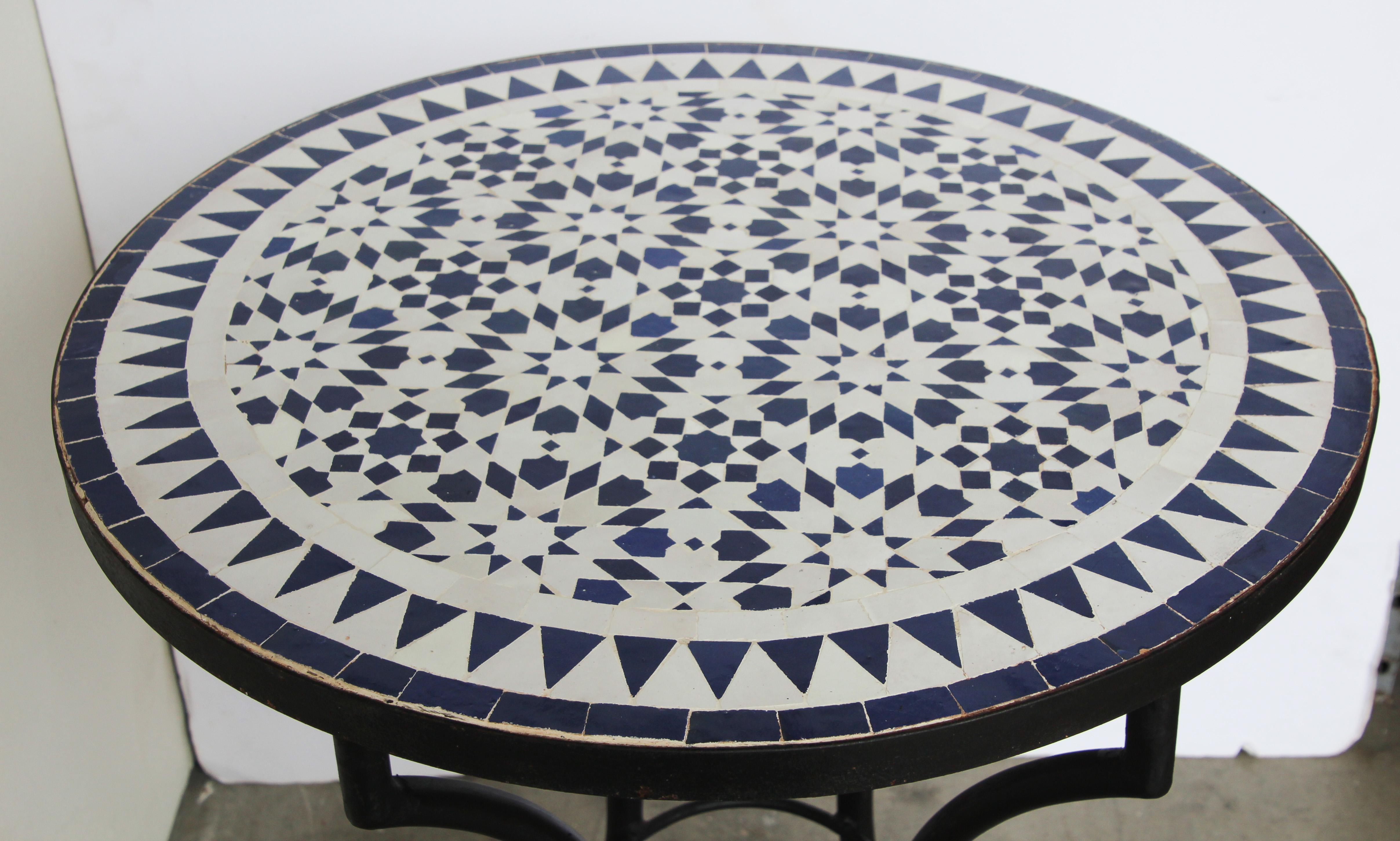 Moroccan Fez Mosaic Blue and White Tiles Bistro Table 10