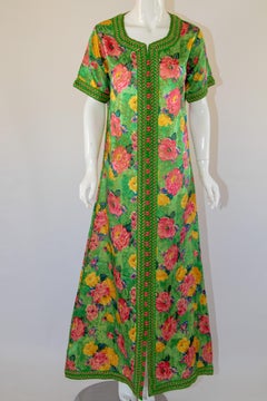 Moroccan Floral Green Caftan Maxi Dress 1970 Kaftan Size S to M