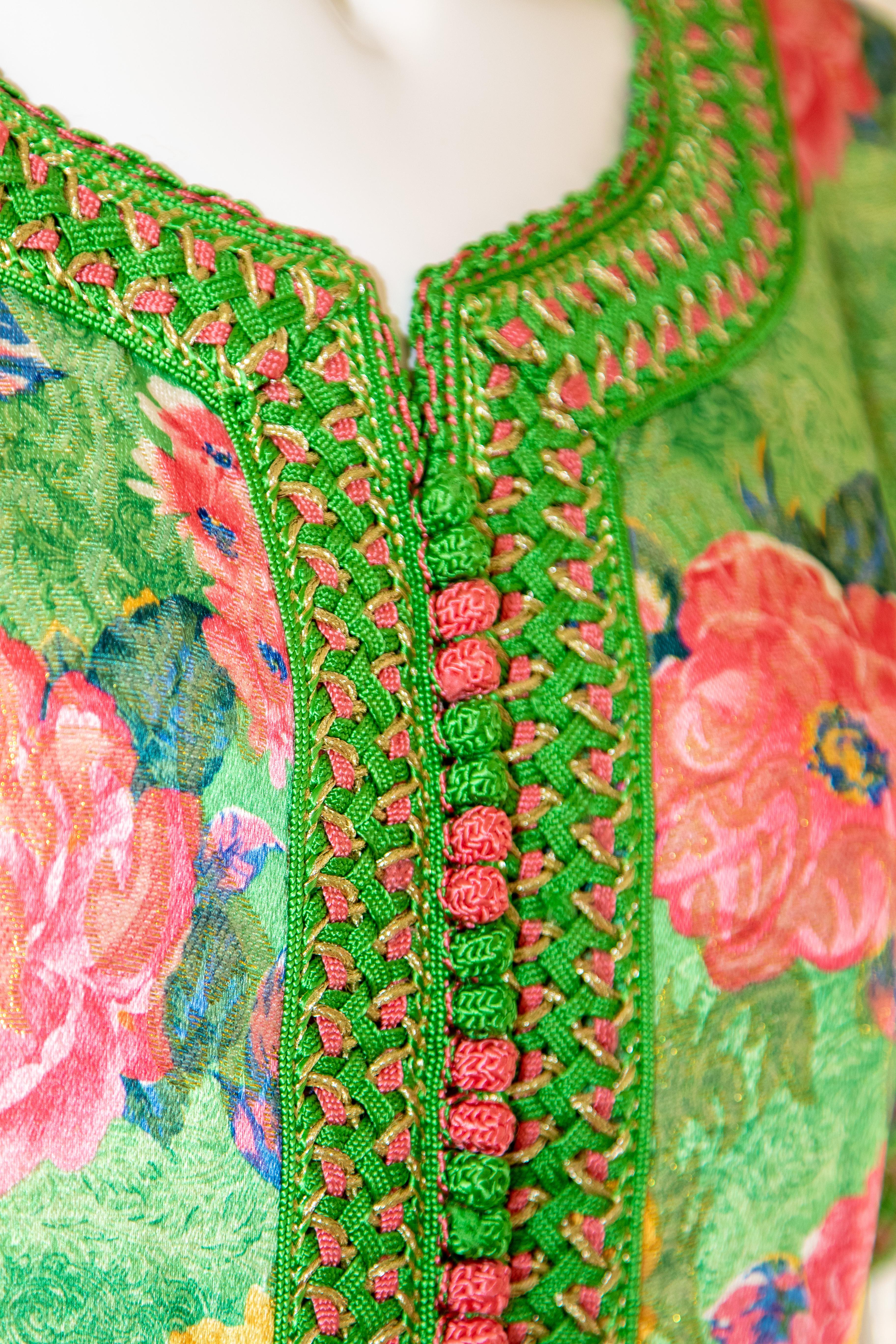 Moroccan Floral Green Caftan Maxi Dress 1970 Kaftan Size S to M For Sale 3