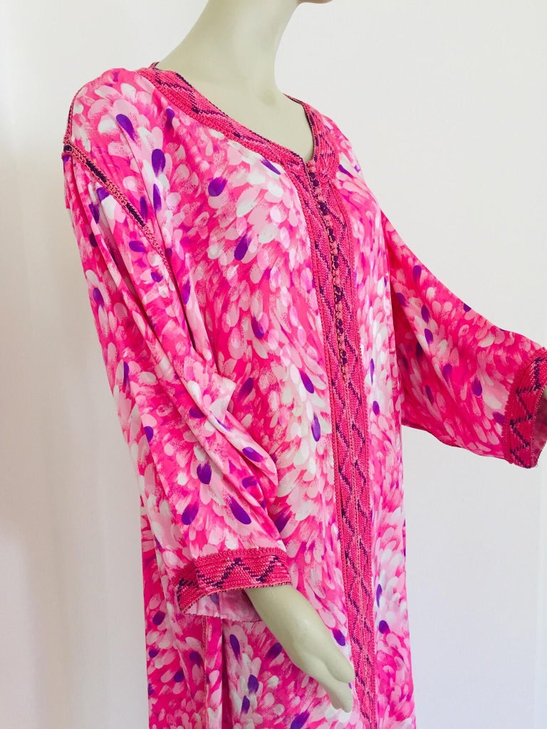Moroccan Floral Pink Kaftan Maxi Dress Caftan Size Large For Sale 6