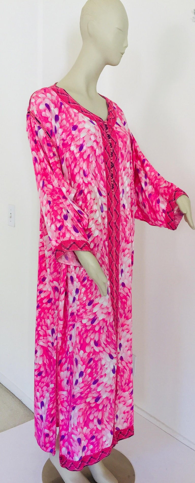 Moroccan Floral Pink Kaftan Maxi Dress Caftan Size Large For Sale 13