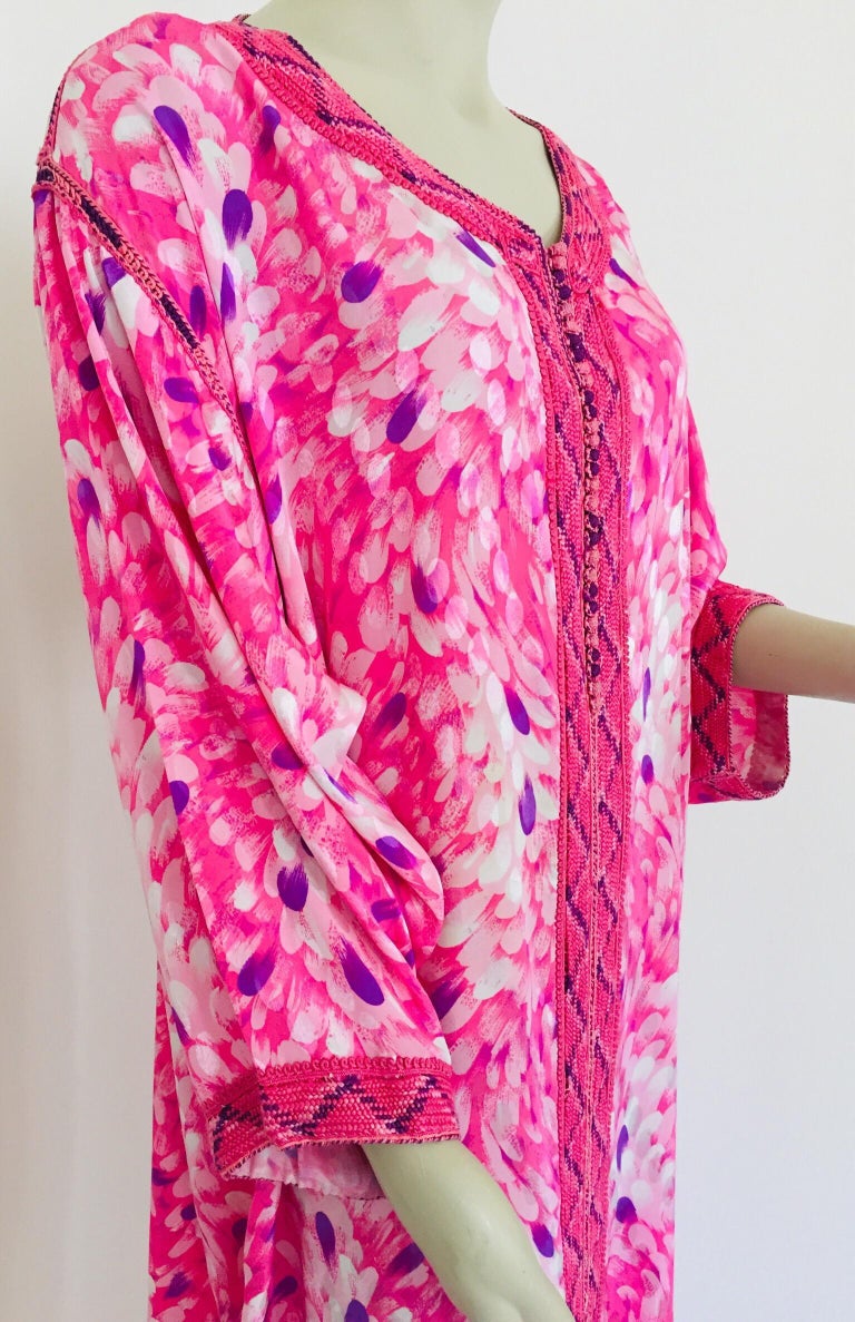 Moroccan Floral Pink Kaftan Maxi Dress Caftan Size Large For Sale 3