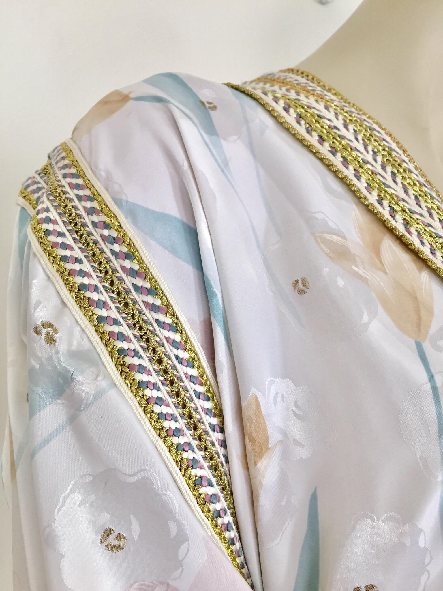 Moroccan Floral White Kaftan Maxi Dress Caftan Size Large For Sale 7