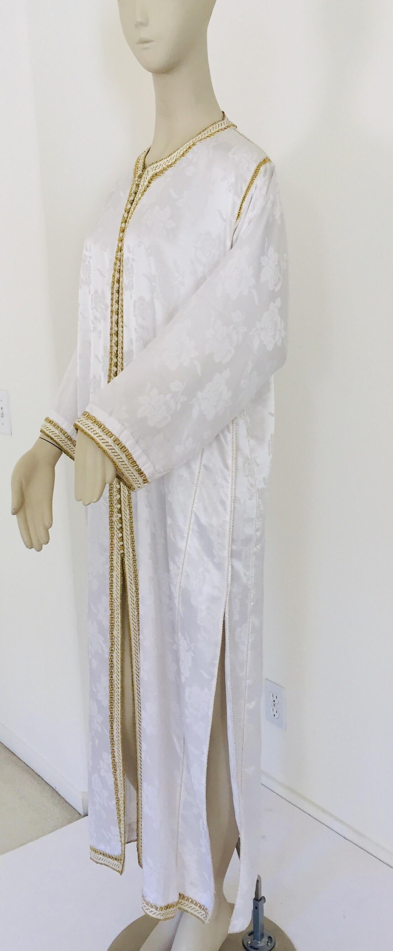 Moroccan Floral White Kaftan Maxi Dress Caftan Size Large For Sale 8