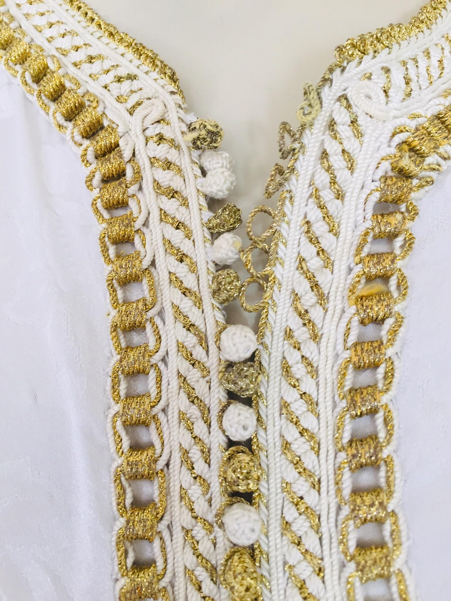 Moroccan Floral White Kaftan Maxi Dress Caftan Size Large For Sale 1