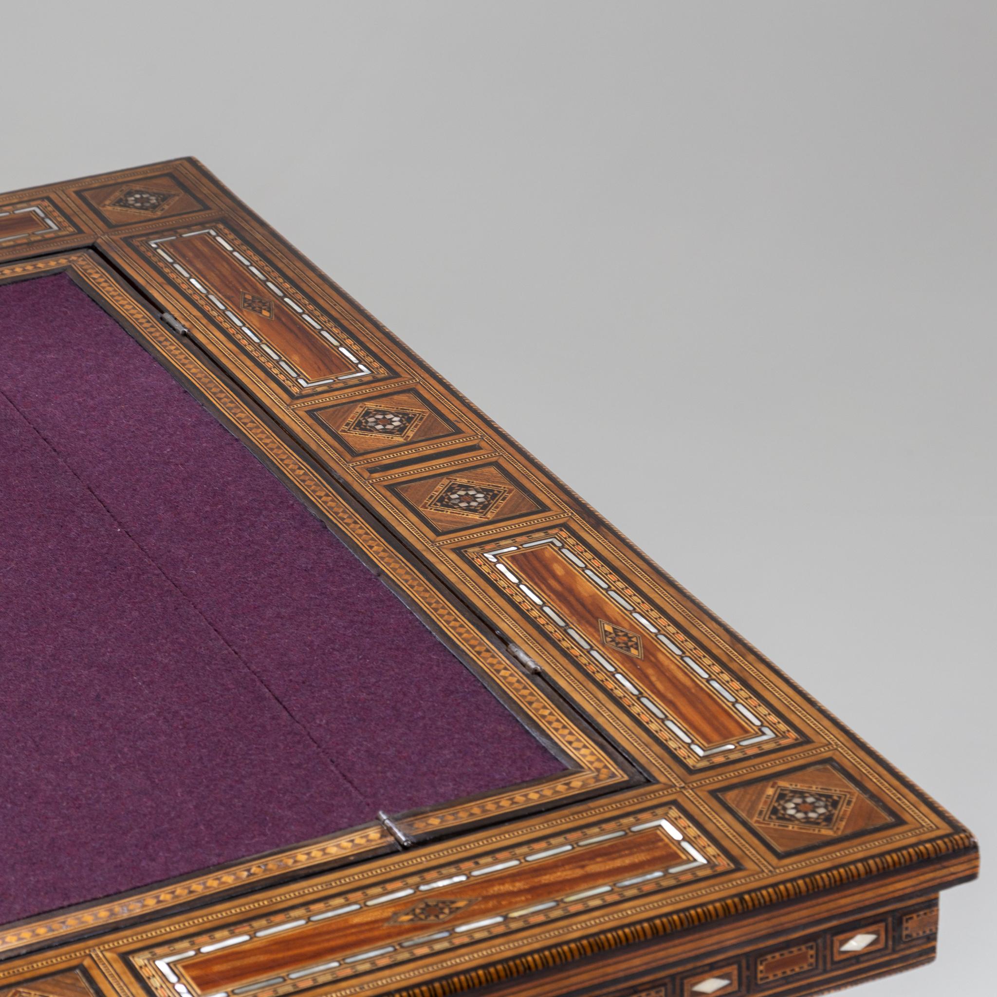 Moroccan Game Table, Second Half of the 19th Century For Sale 11