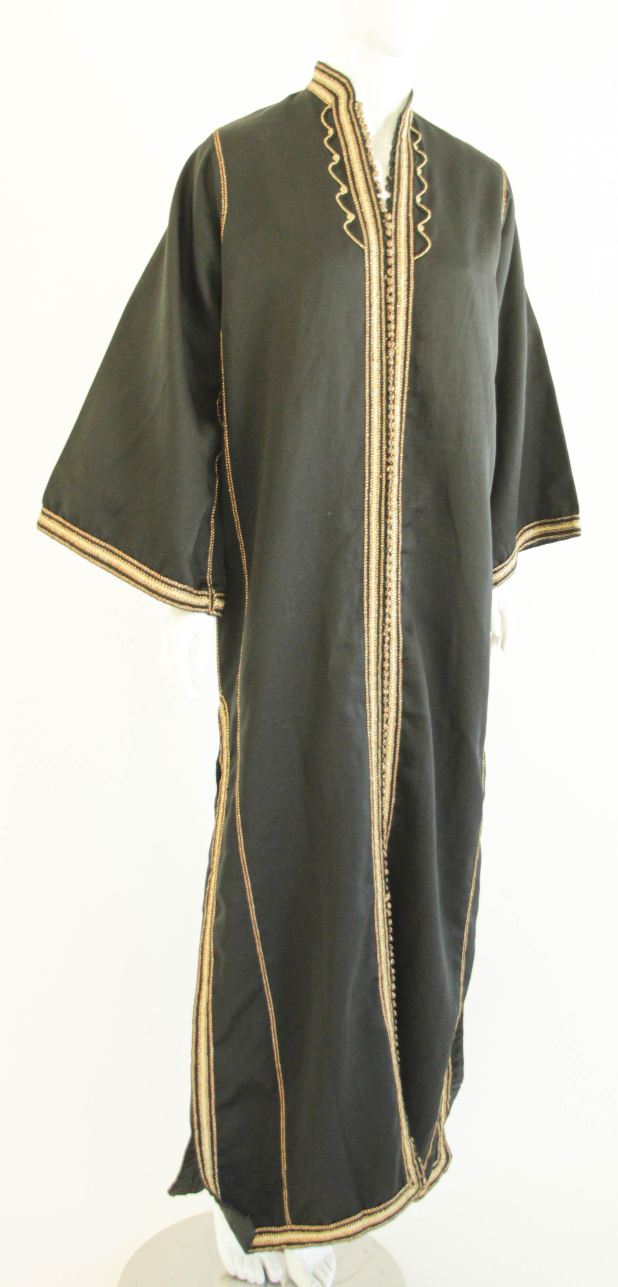 Moroccan Gentleman Black Caftan, 1970 Maxi Dress Vintage Kaftan For Sale 10