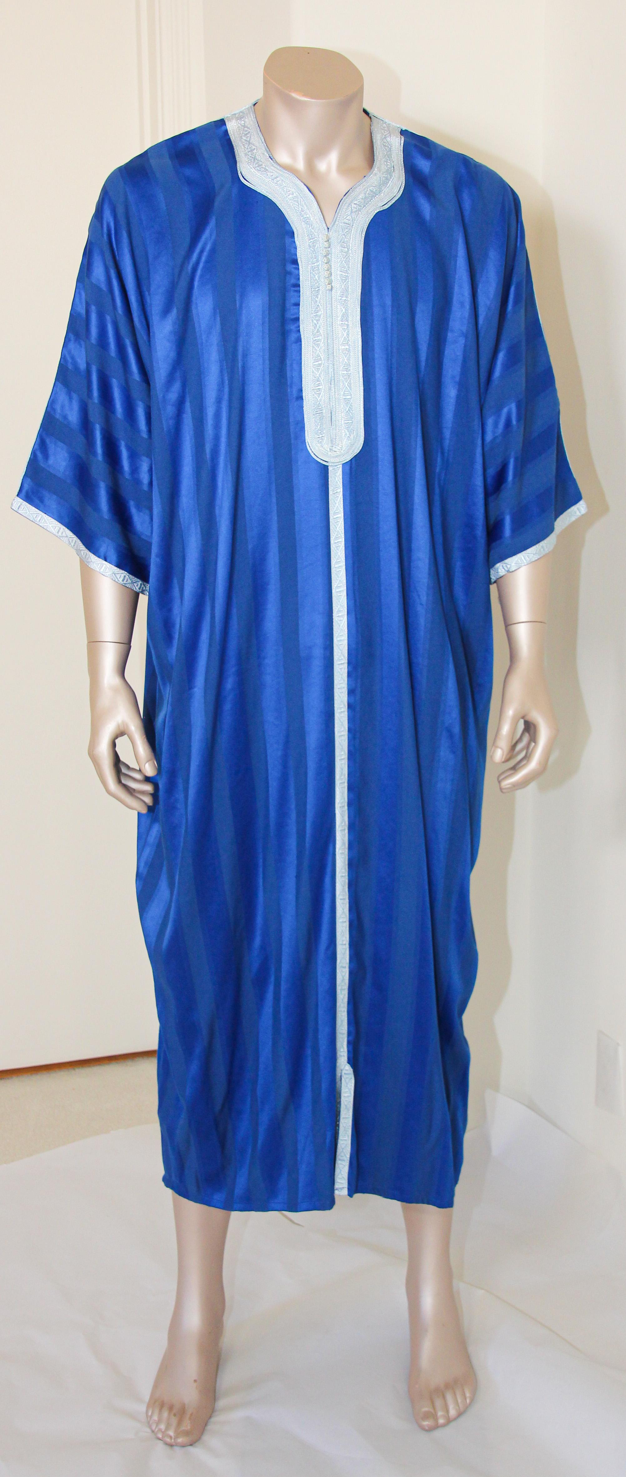 Moorish Moroccan Vintage Gentleman Cobalt Blue Caftan For Sale