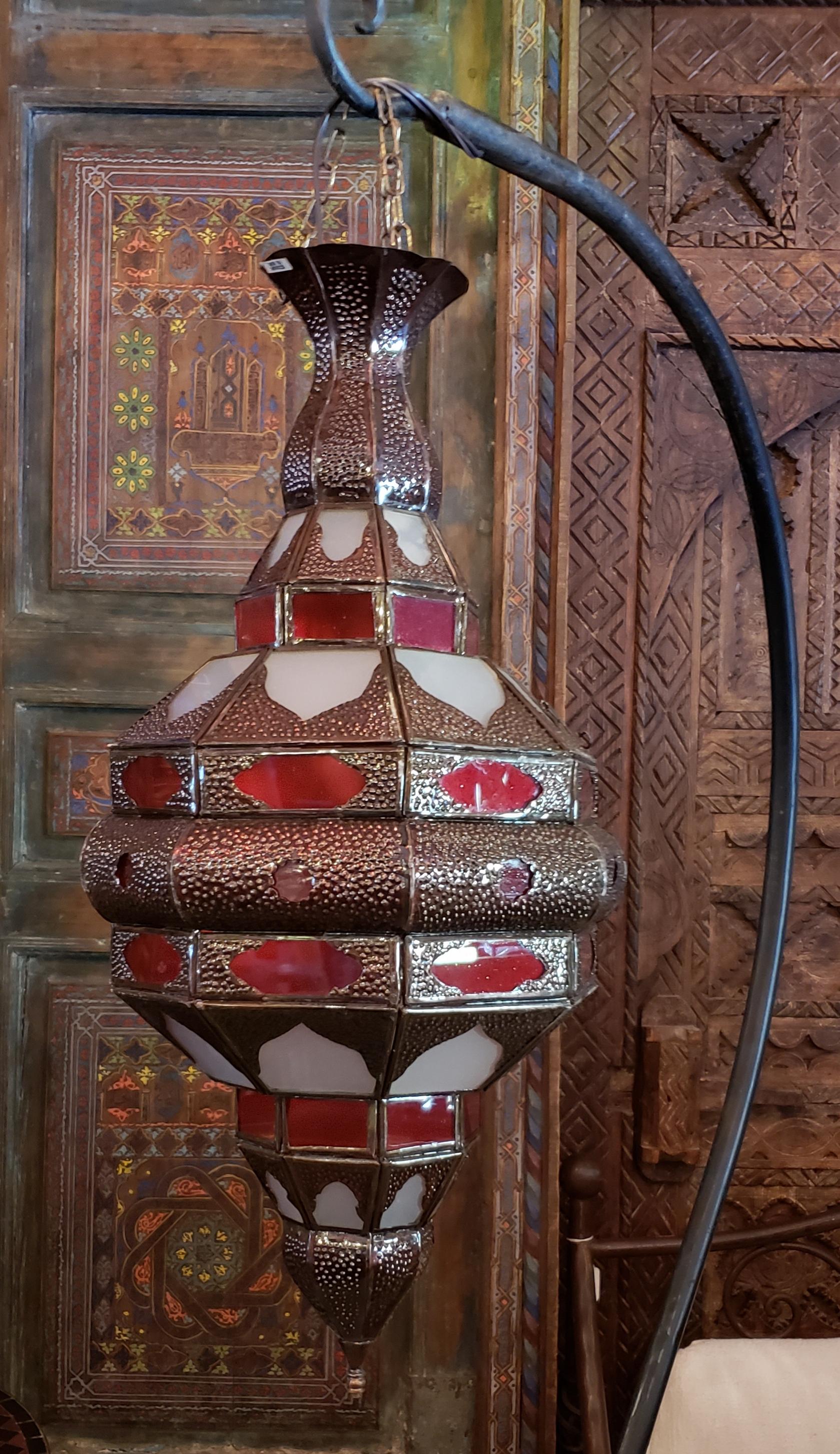 Moroccan Glass Lantern, EL Makki Style, Frosty White and Red Glass For Sale 2