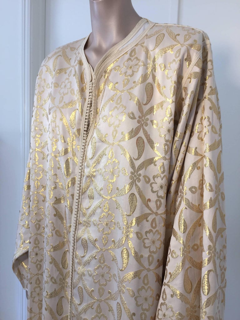 Moroccan Gold Silk Brocade Caftan Set In Good Condition For Sale In North Hollywood, CA