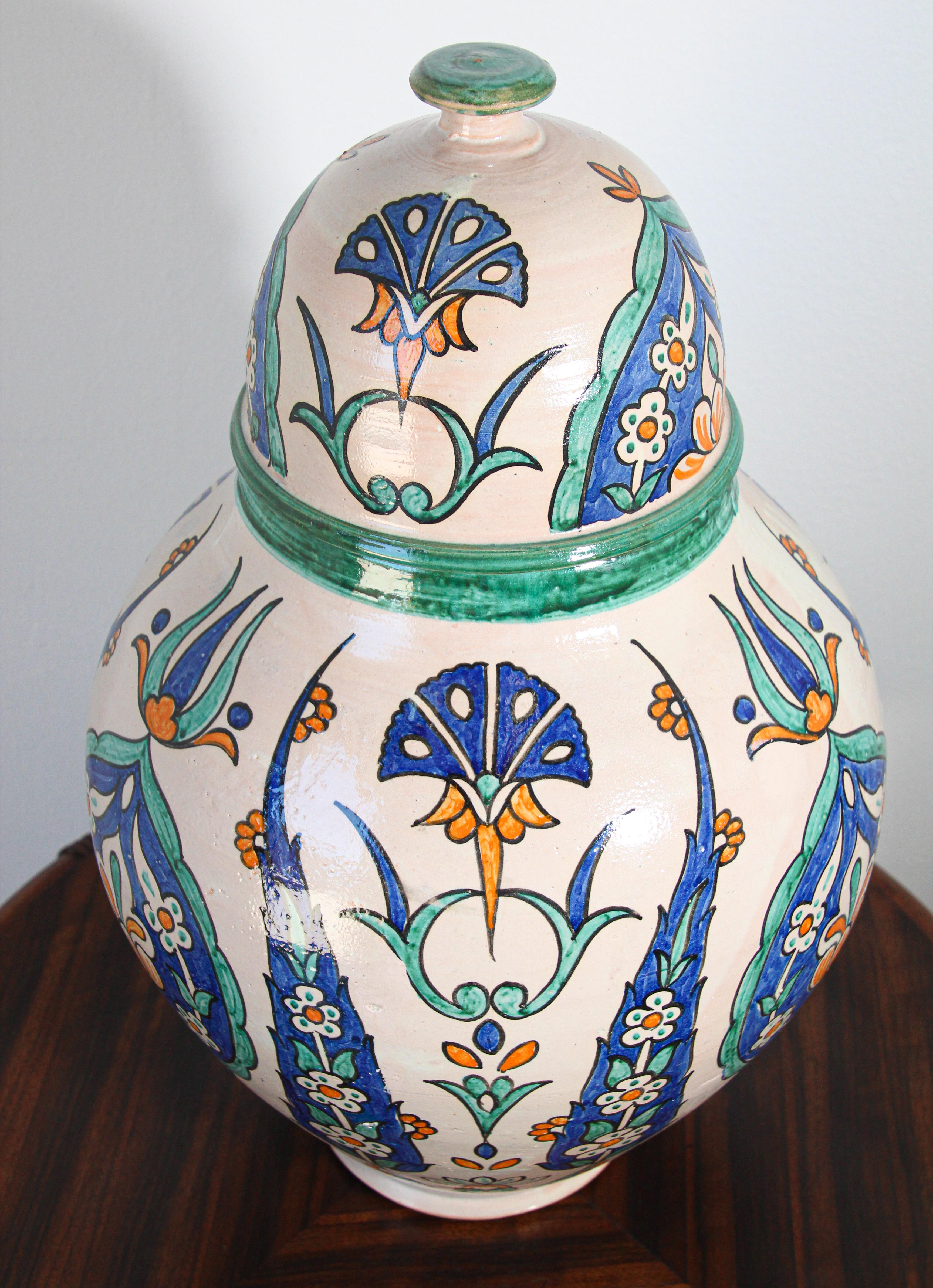 Moroccan Granada Ceramic Lidded Urn from Fez with Moorish Design 7