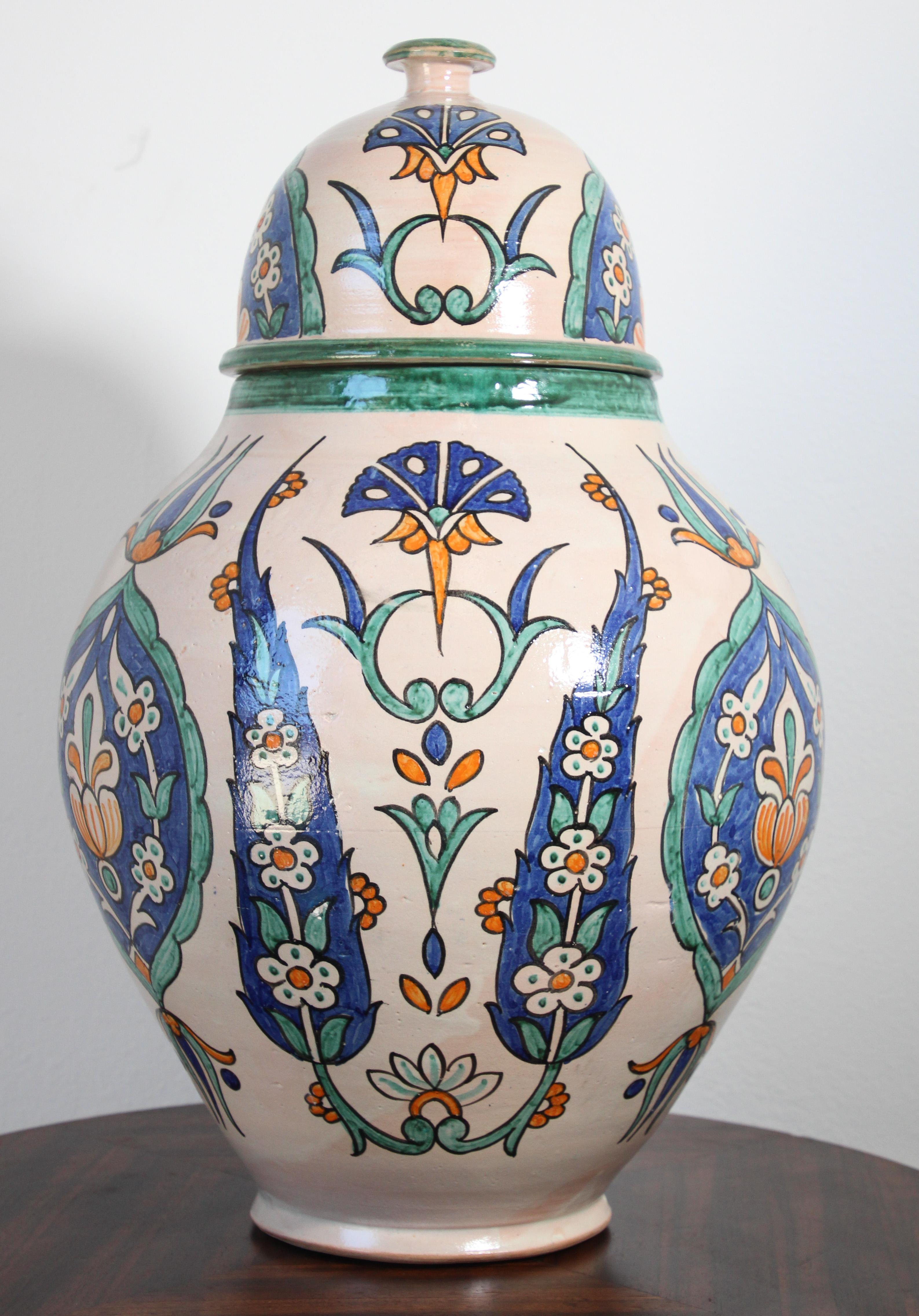 moroccan urns