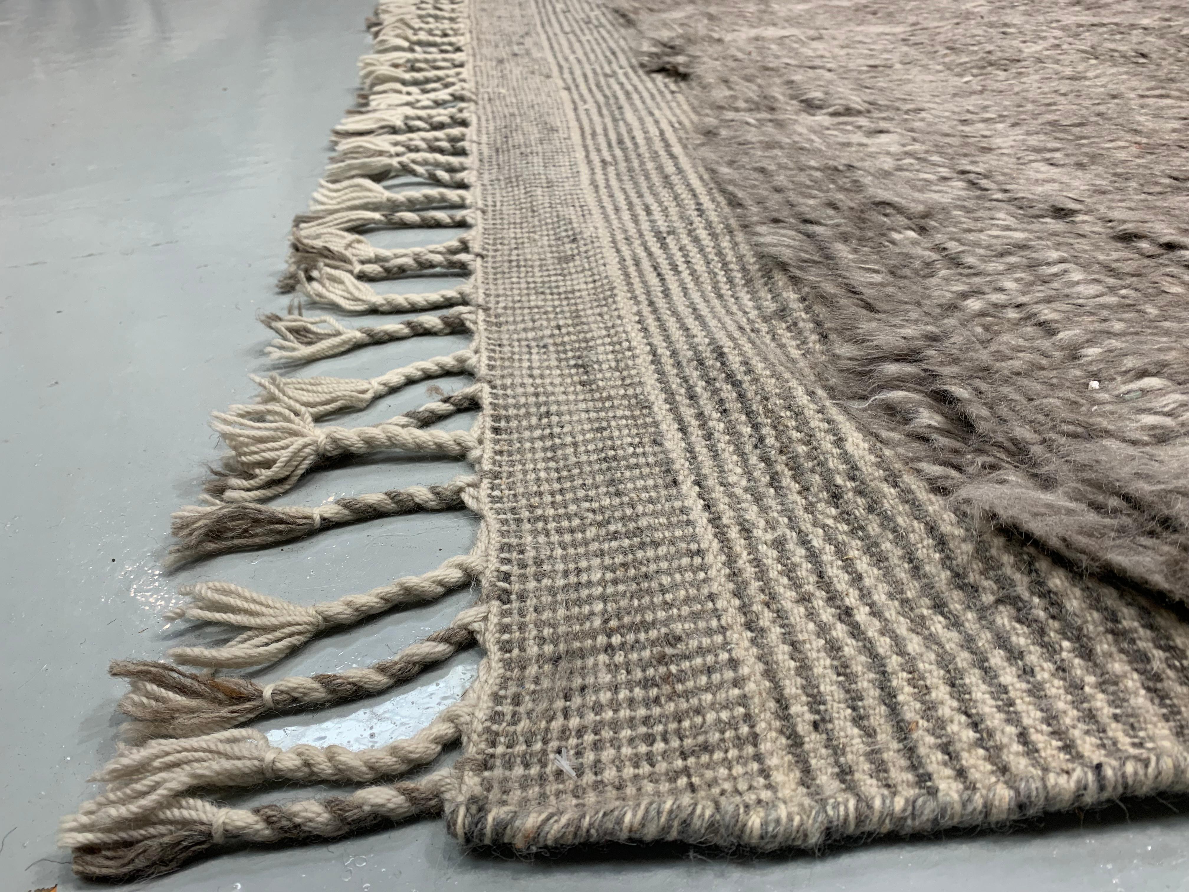 Indian Moroccan Gray Ivory Style Fluffy Collection Hand Knotted Rug 10'1 x 13'11 For Sale