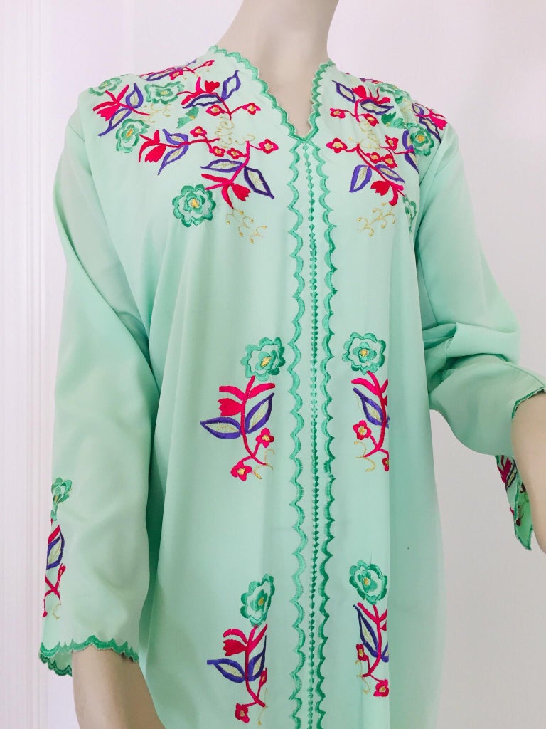 Moroccan Green with Floral Embroidered Caftan, Kaftan For Sale 6