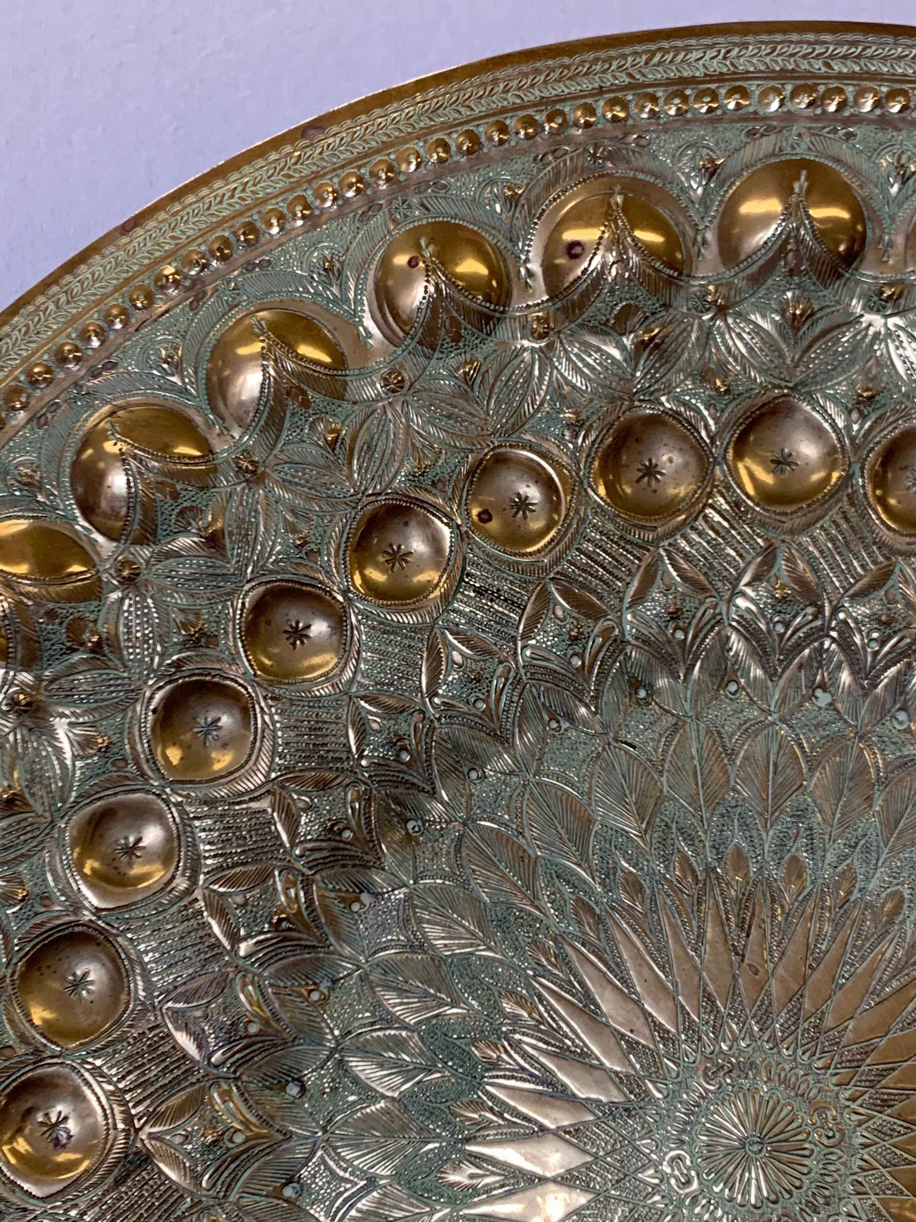 Moroccan Hammered Circular Brass Display Plaque Shield Sculpture In Excellent Condition In West Hartford, CT