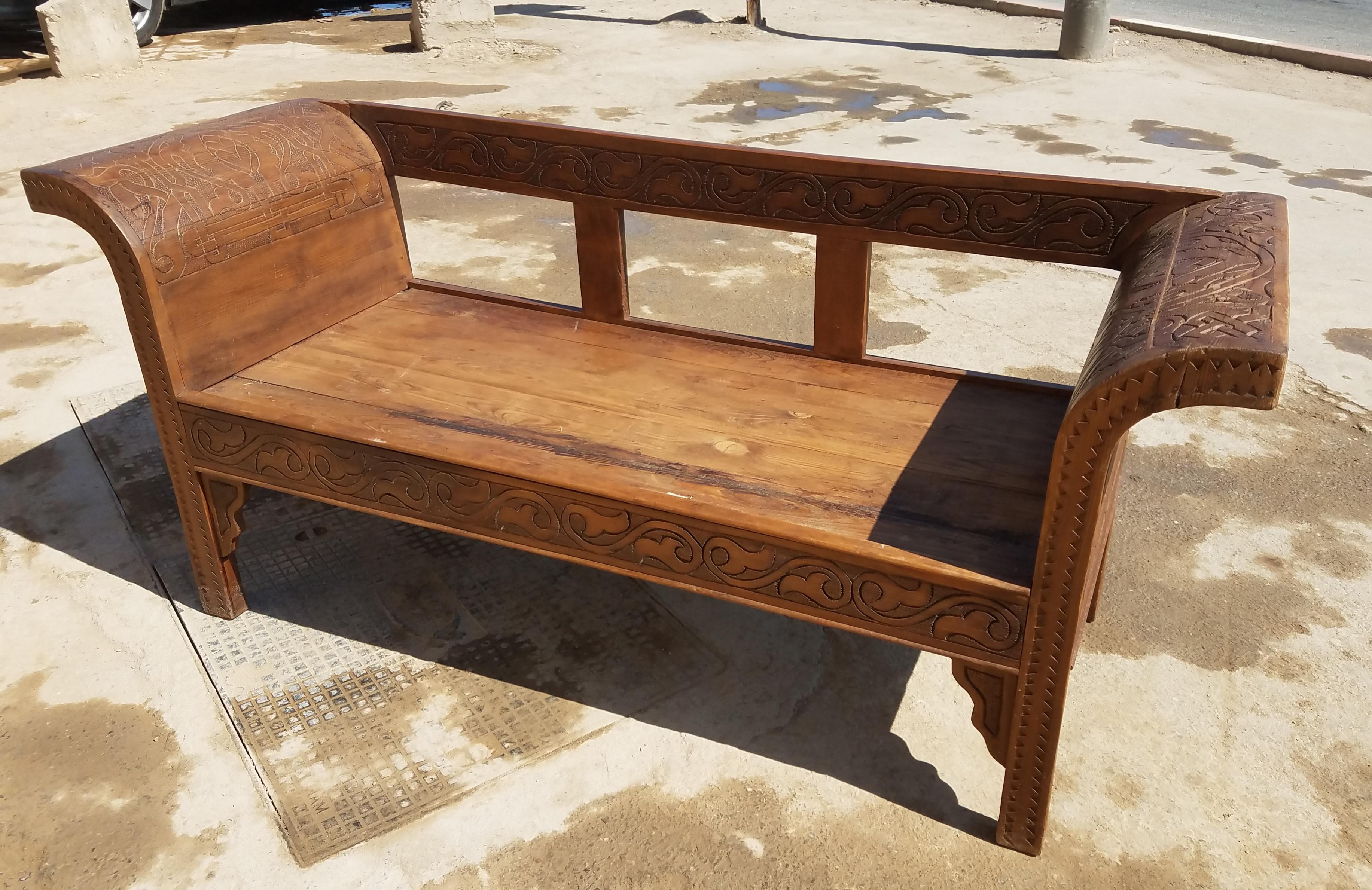 moroccan bench seating