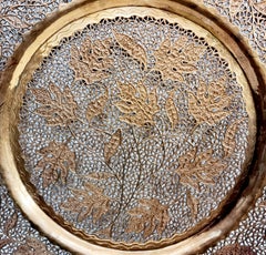 Marokkanische handgehämmerte & durchbrochene Kupferladestation Mitte 20.