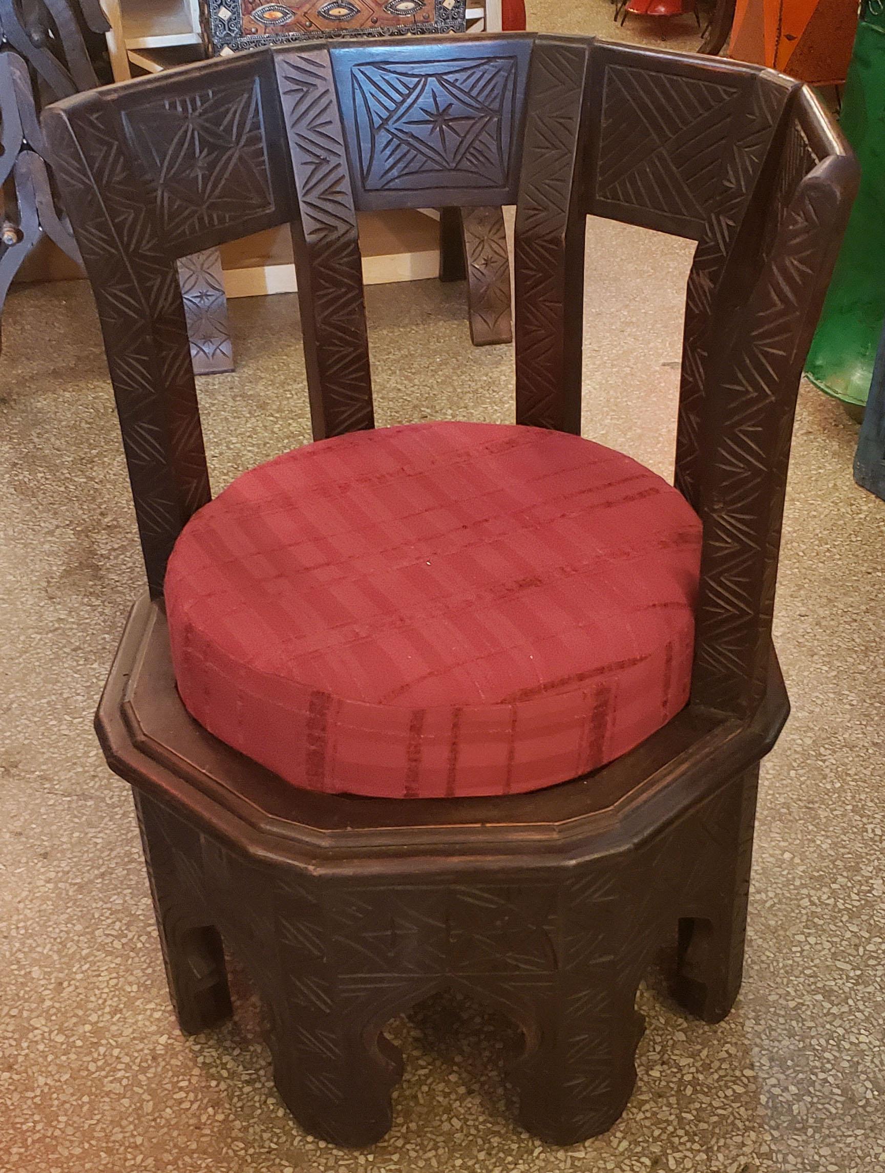Moroccan Handmade King Chair, Cedar Wooden For Sale 1