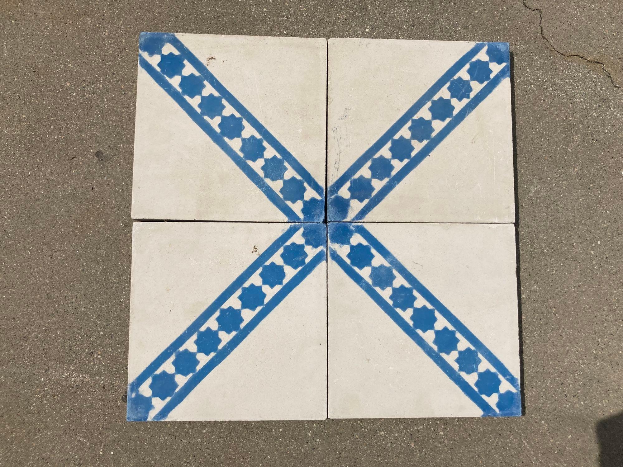 Juego de 6 baldosas marroquíes de cemento pintadas a mano con diseño tradicional de Fez Hecho a mano en venta