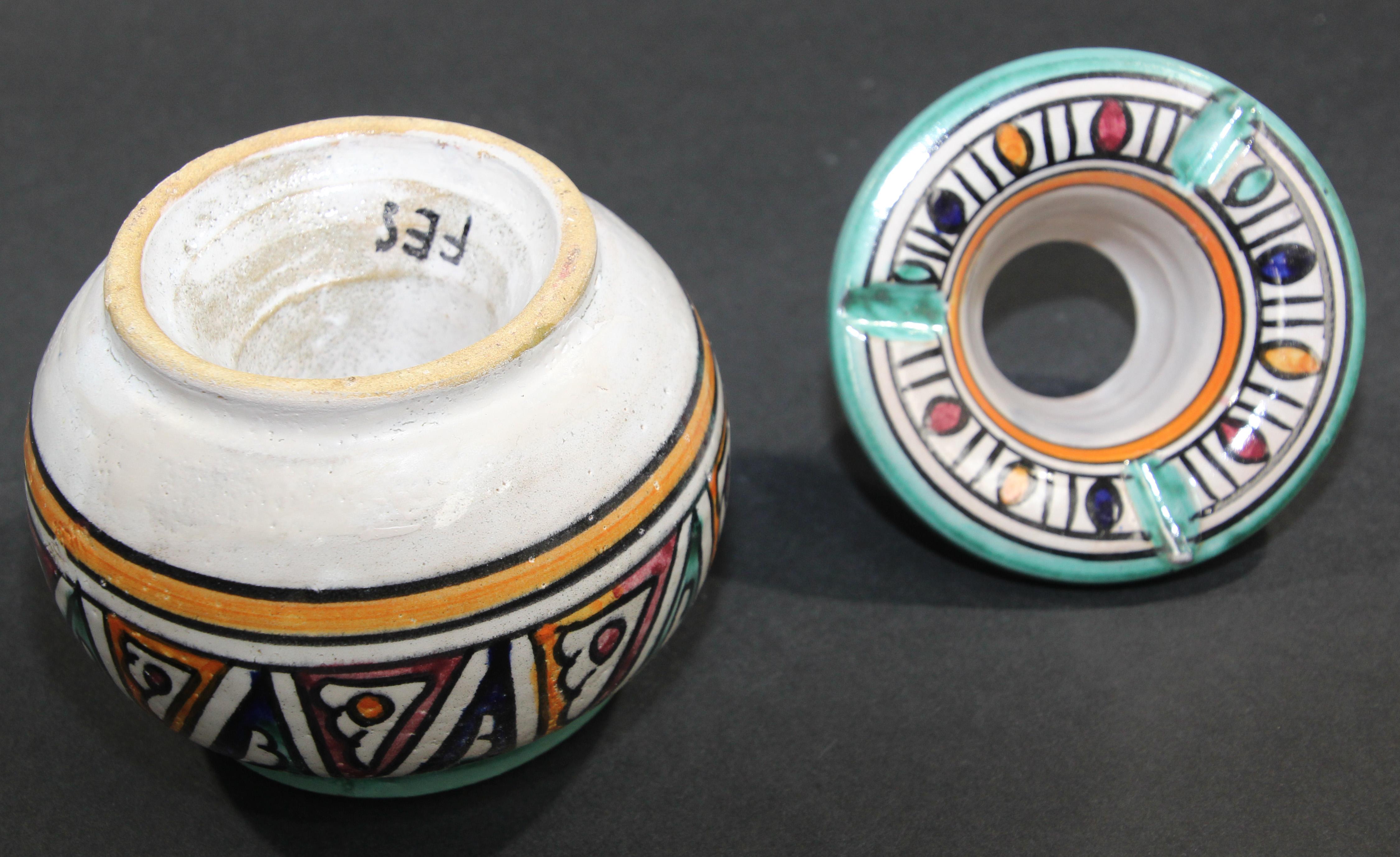 Fait main Astray marocain en céramique peinte à la main de Fez en vente