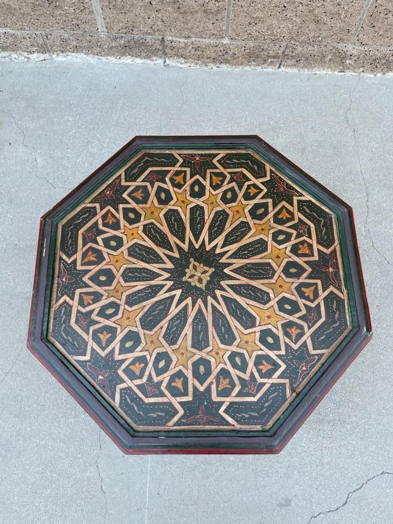 Moroccan Hand-Painted Dark Green Octagonal Side Table In Good Condition In North Hollywood, CA