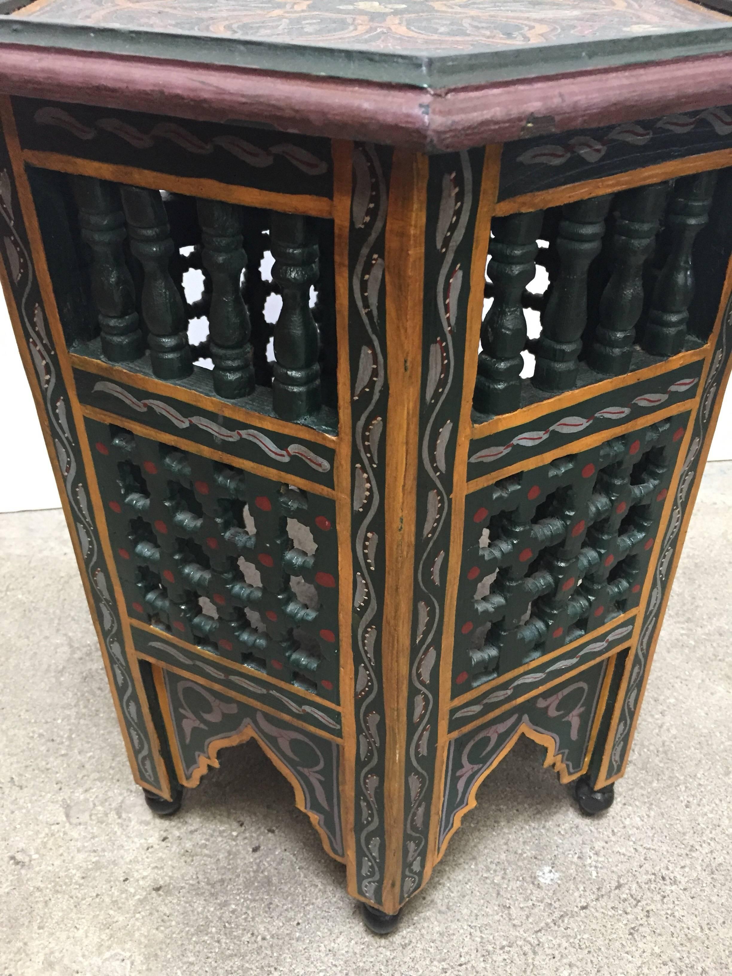 Moroccan Hand-Painted Dark Green Side Table with Moorish Designs 3