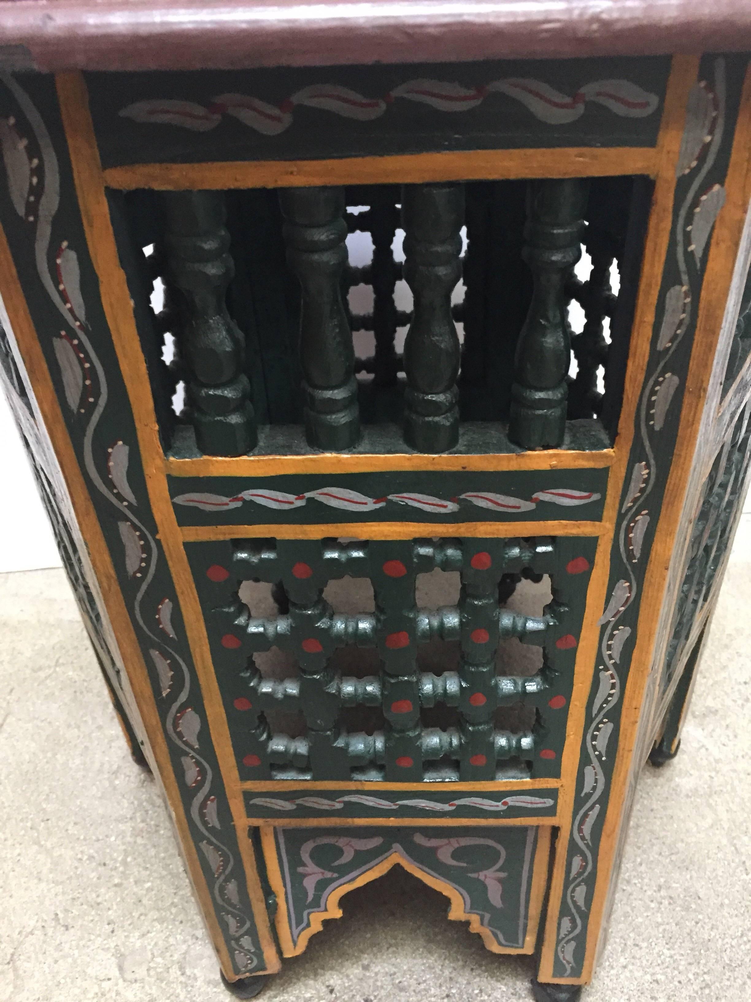 Moroccan Hand-Painted Dark Green Side Table with Moorish Designs 1