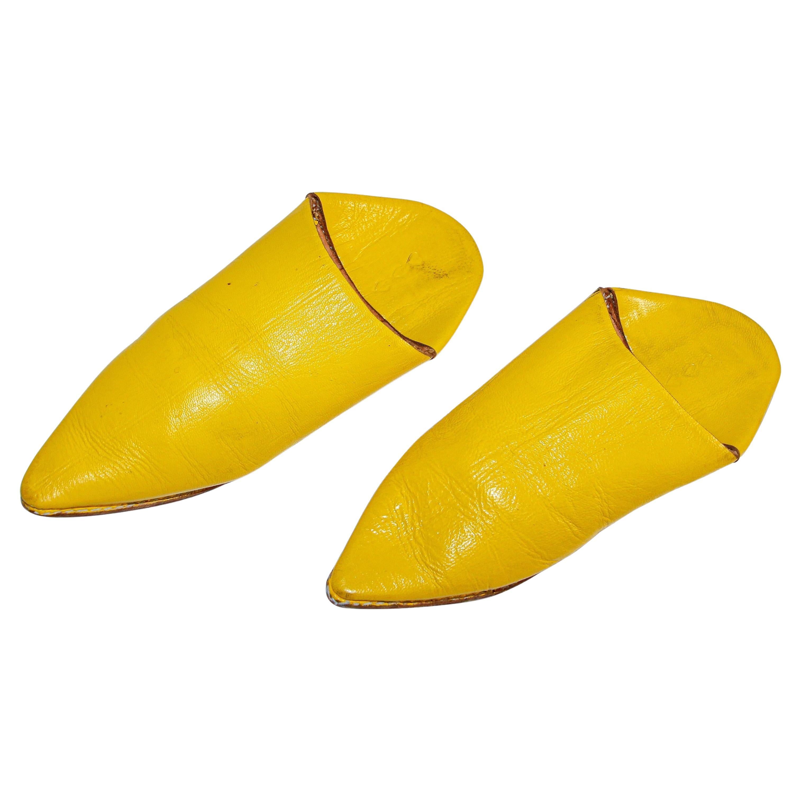Moroccan Hand Tooled Yellow Leather Slippers Pointed Shoes For Sale