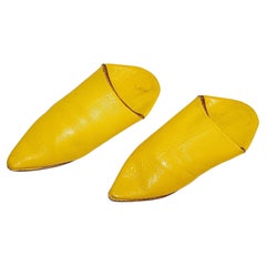 Used Moroccan Hand Tooled Yellow Leather Slippers Pointed Shoes