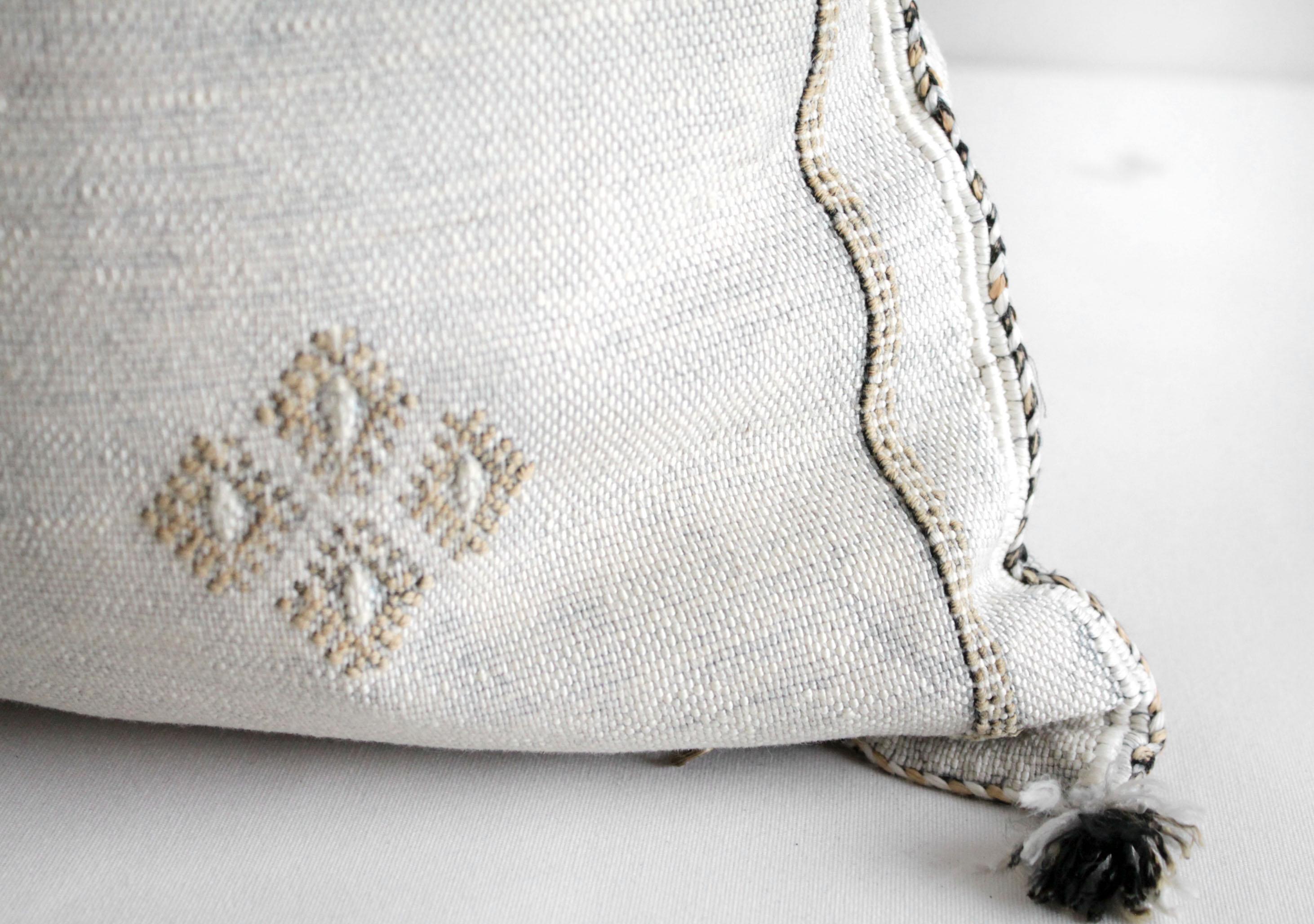 Moroccan Handwoven Cactus Silk Pillow 1