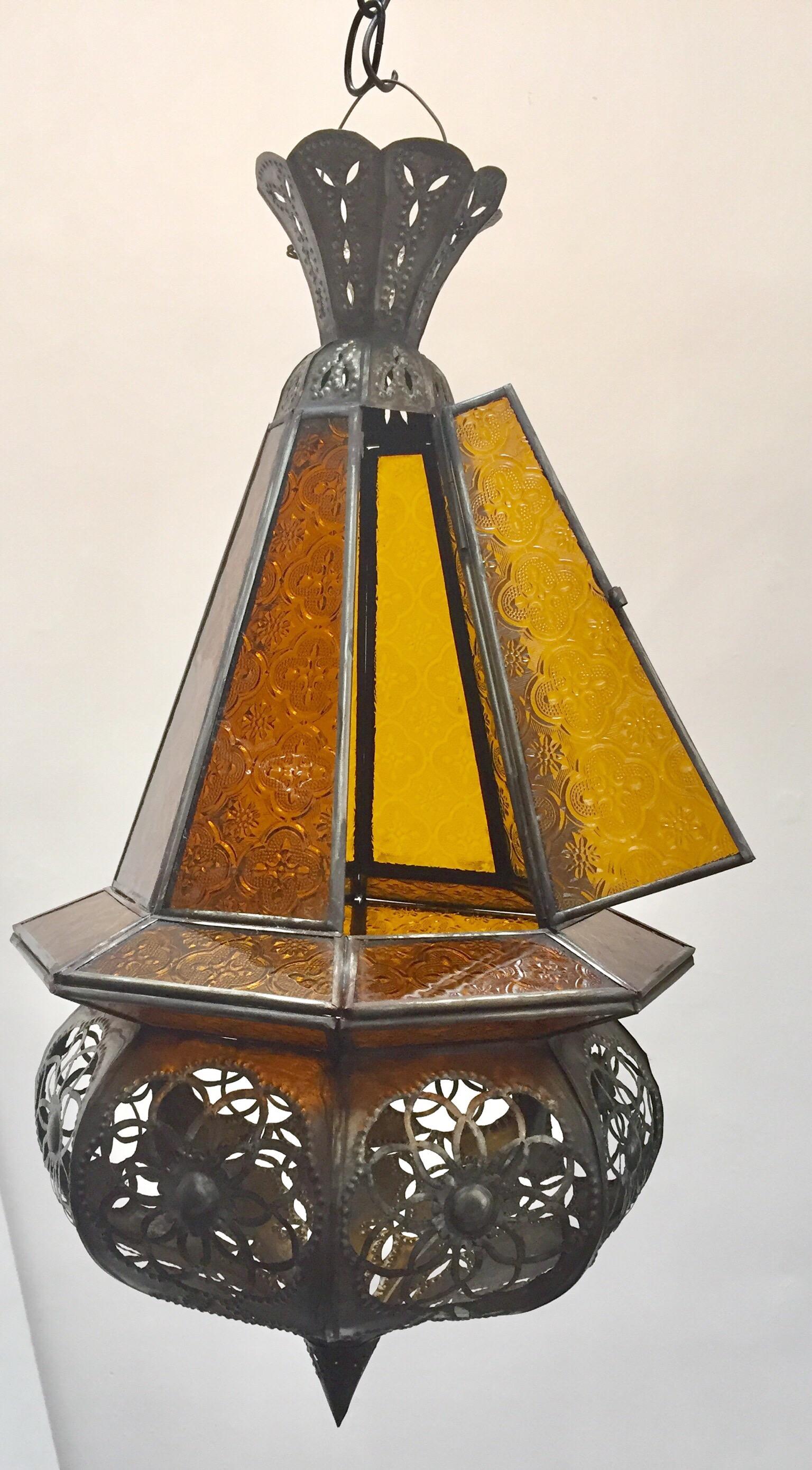 Moroccan Handcrafted Moorish Amber Glass Lantern Pendant For Sale 4