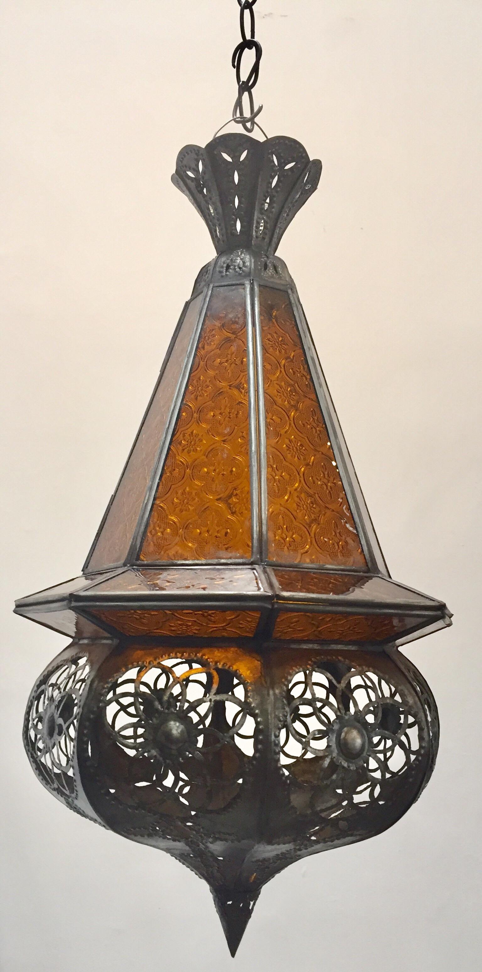 Moroccan Handcrafted Moorish Amber Glass Lantern Pendant For Sale 1