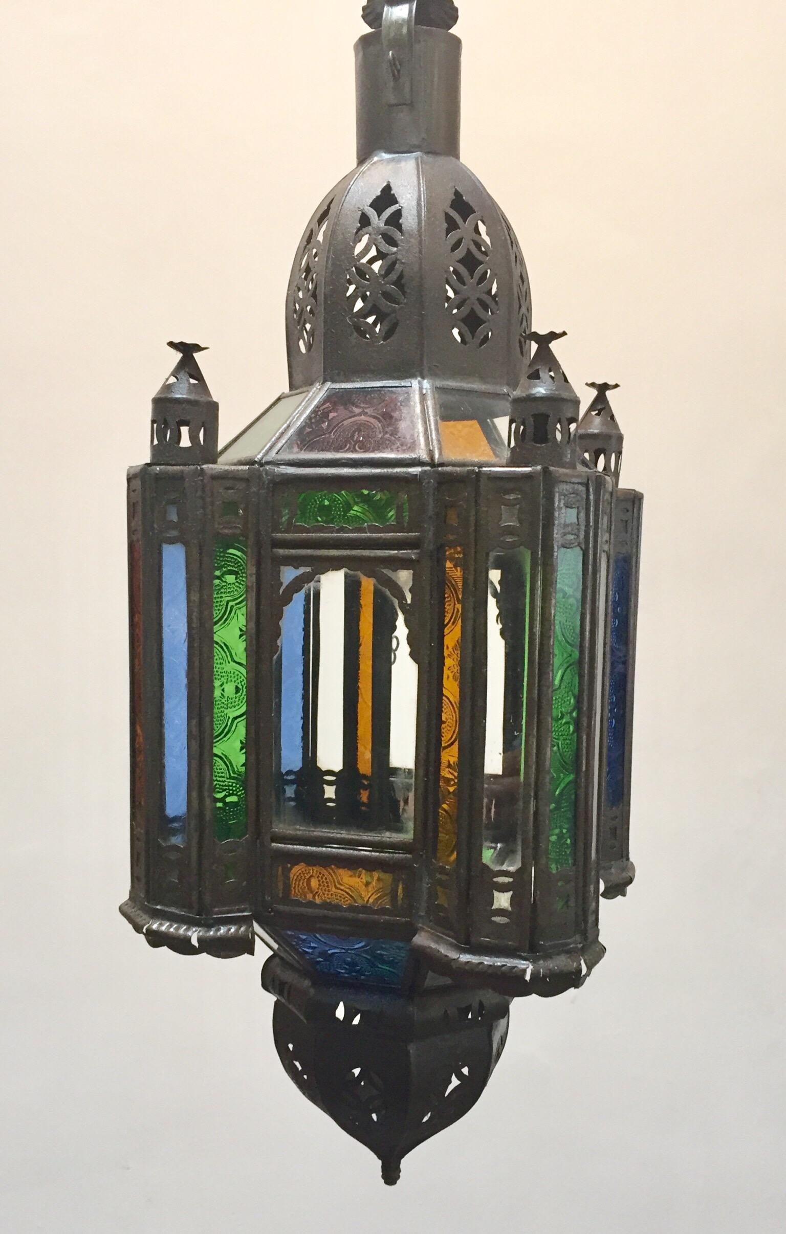 Moroccan Handcrafted Moorish Pendant Lantern with Multi-Color Glass For Sale 3