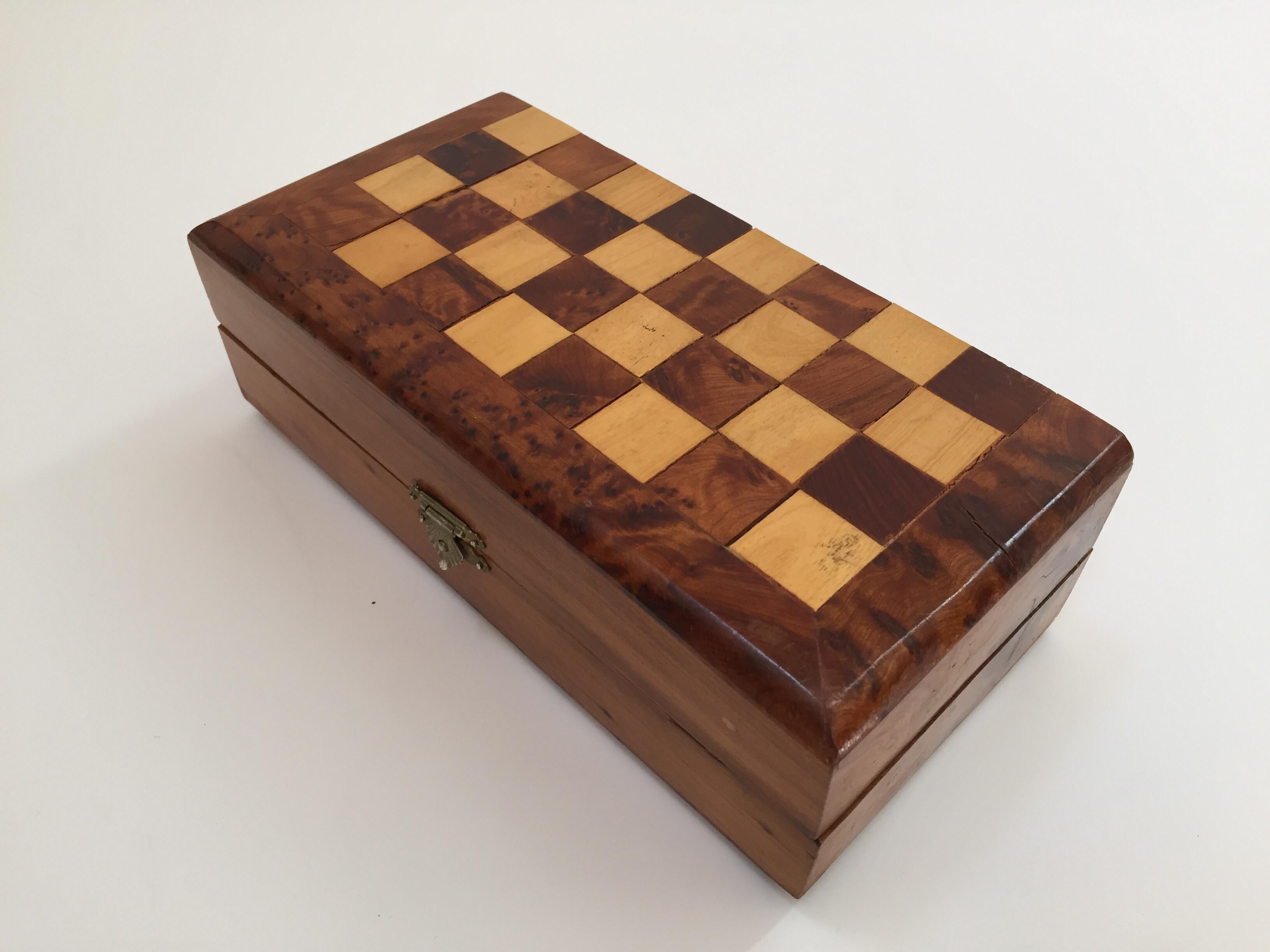 20th Century Moroccan Handcrafted Thuya Wood Box with Backgammon and Chess Set Game