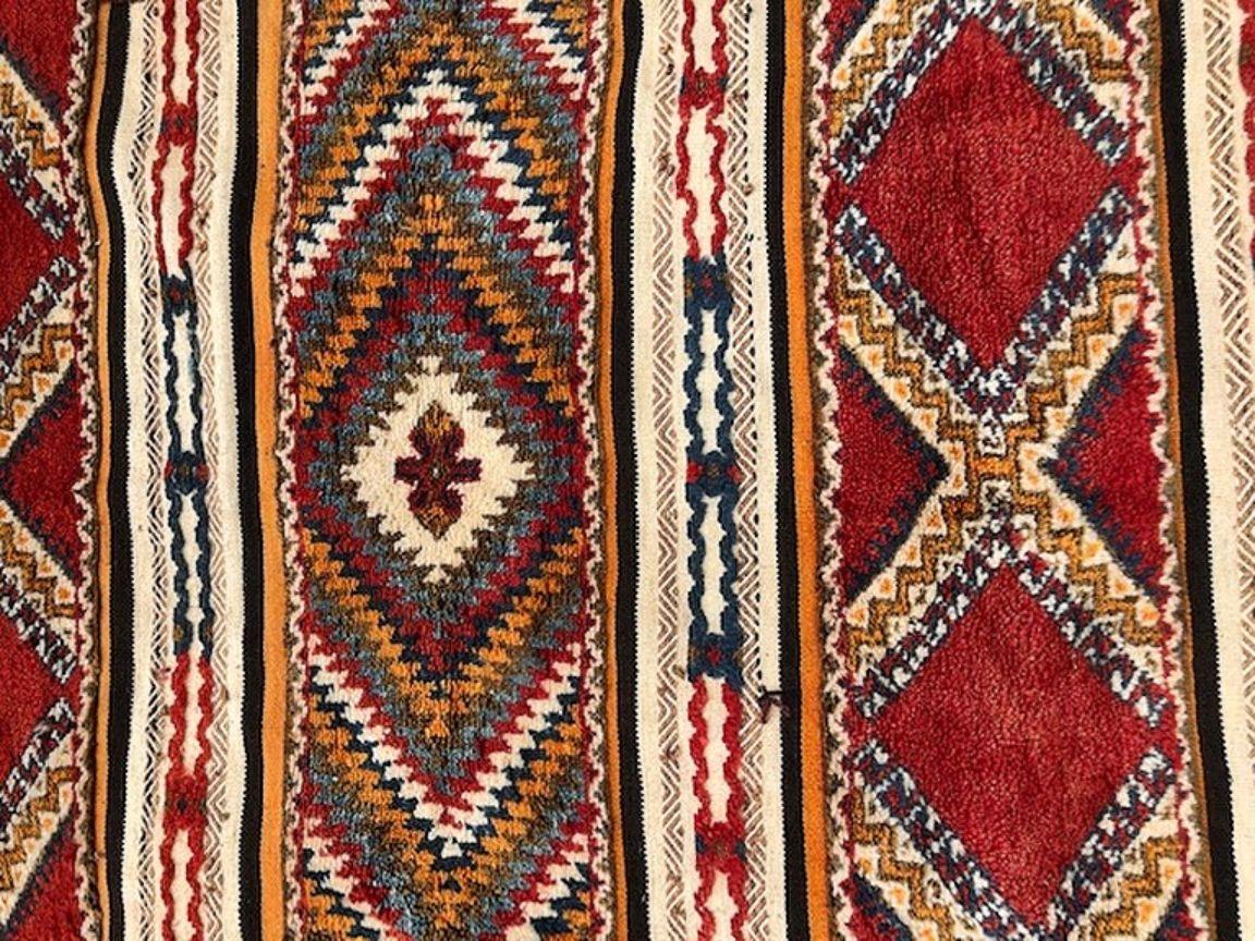Tribal Vintage Moroccan Rug or Carpet Handwoven Wool with Abstract Diamond Patterns For Sale