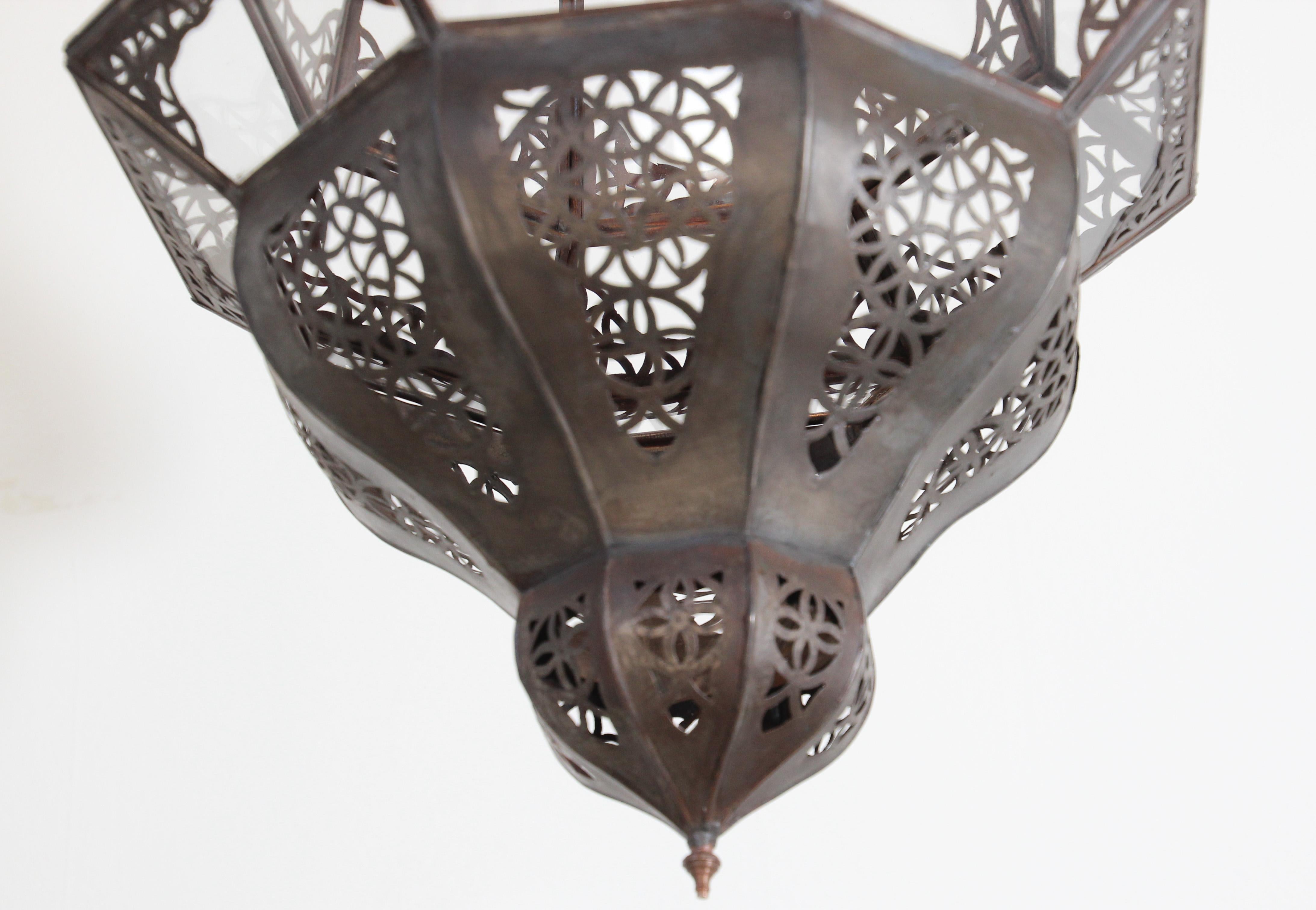 Moroccan Hanging Lantern in Clear Glass For Sale 3