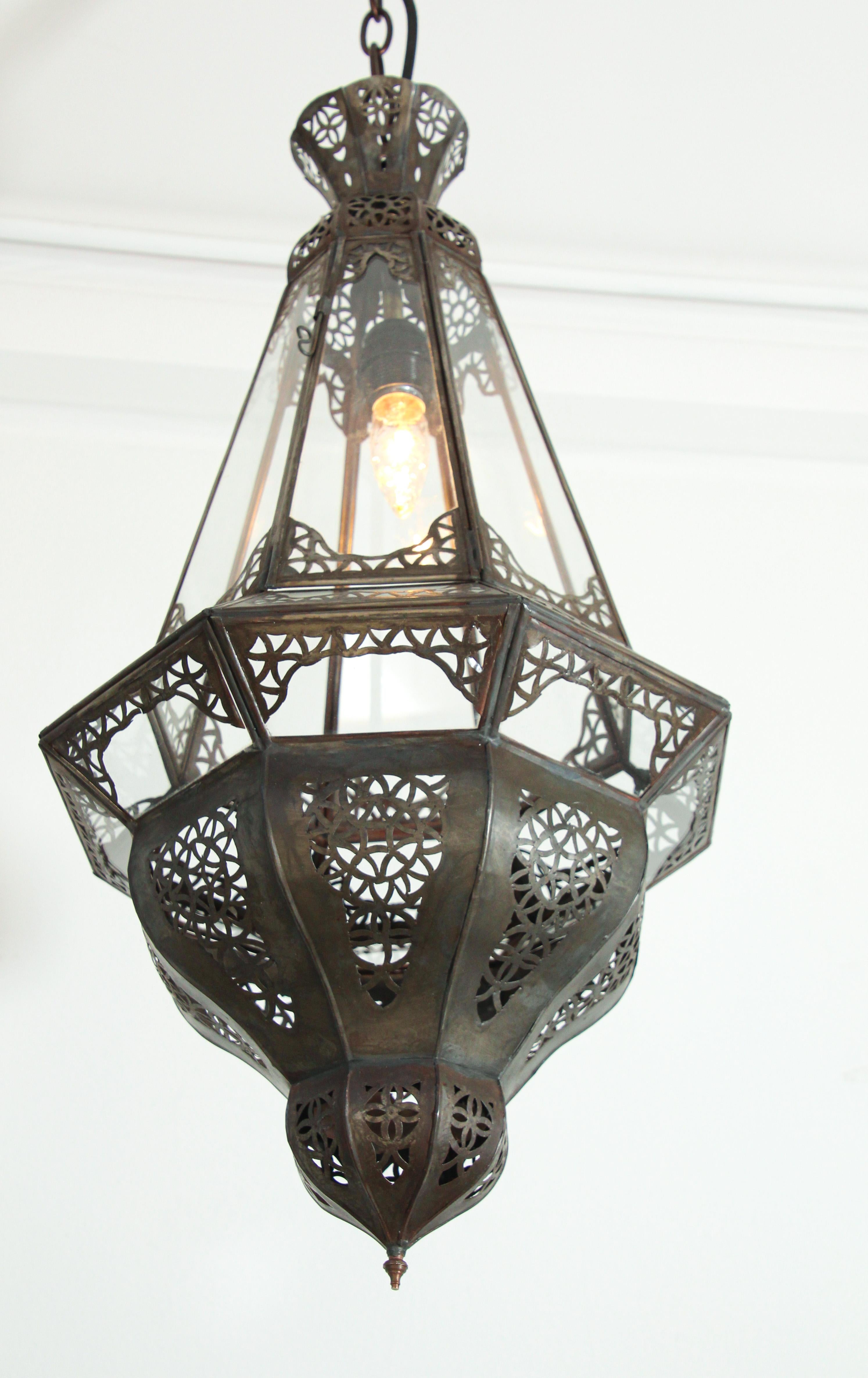 Moroccan Hanging Lantern in Clear Glass For Sale 4