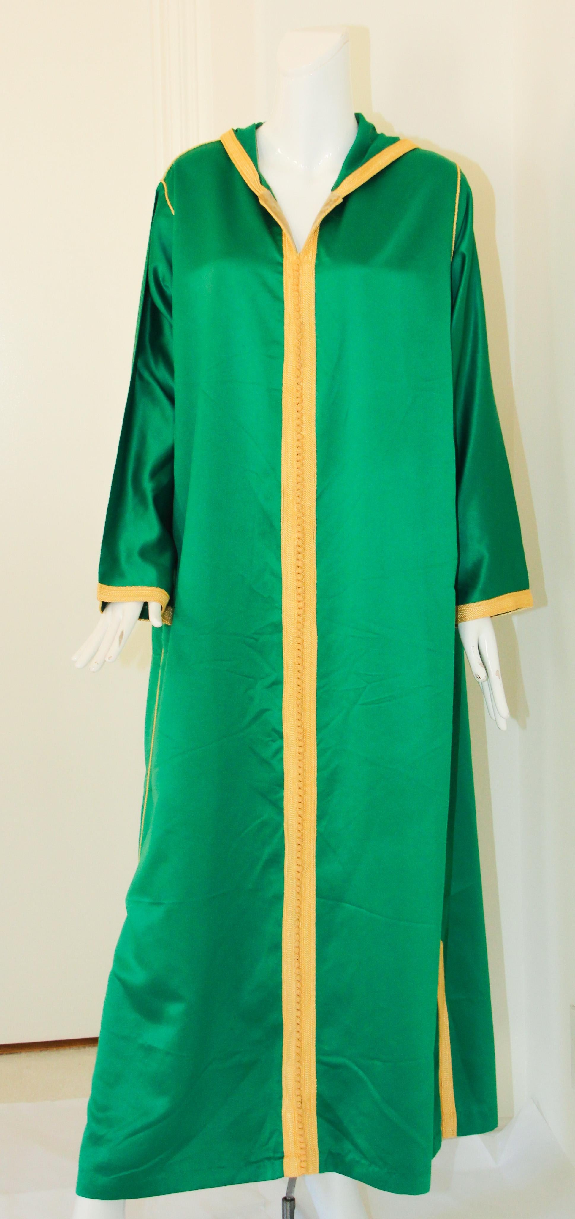 Bohemian Moroccan Hooded Caftan Emerald Green Djellabah Kaftan For Sale