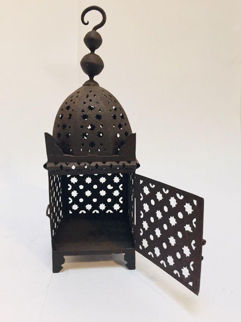 Huracán marroquí Farol de metal morisco para velas siglo XX