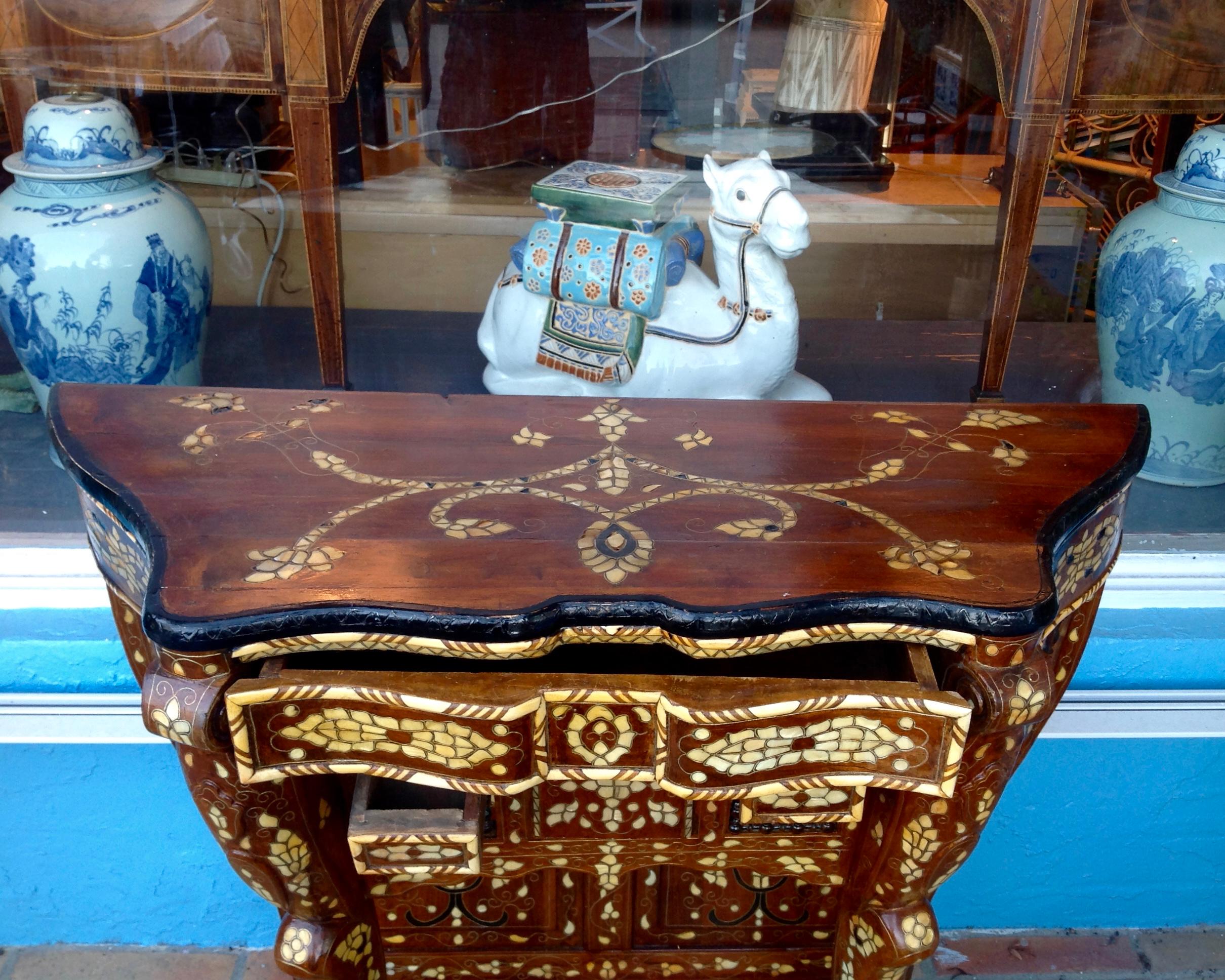 Moroccan Inlaid Console In Good Condition In West Palm Beach, FL