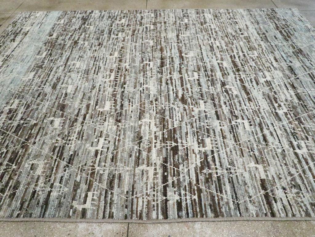 Marokkanisch inspirierter Contemporary Handmade Turkish Room Size Teppich im Zustand „Neu“ im Angebot in New York, NY