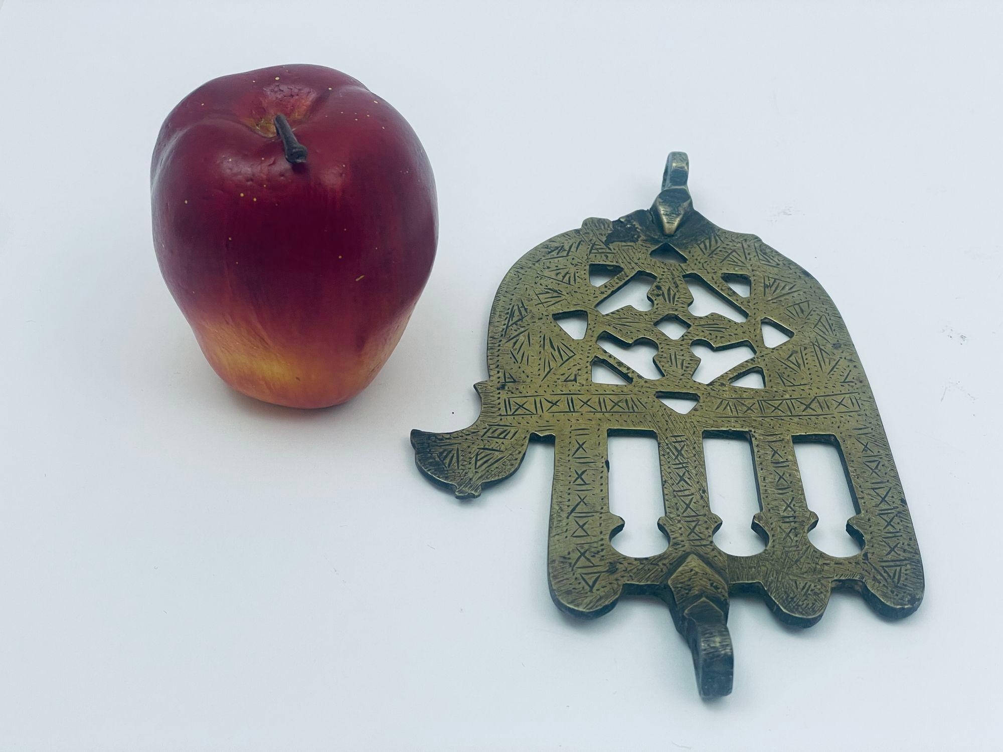 Judaica judía marroquí Khamsa siglo XX en venta